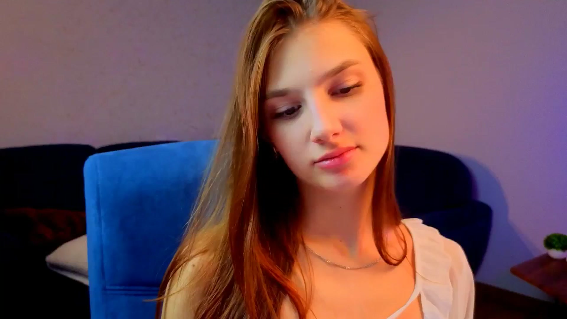 Gallery image thumbnail from AnnaHoney's myfreecams stream on, 01/05/2026, 08:03 image 14 of 20