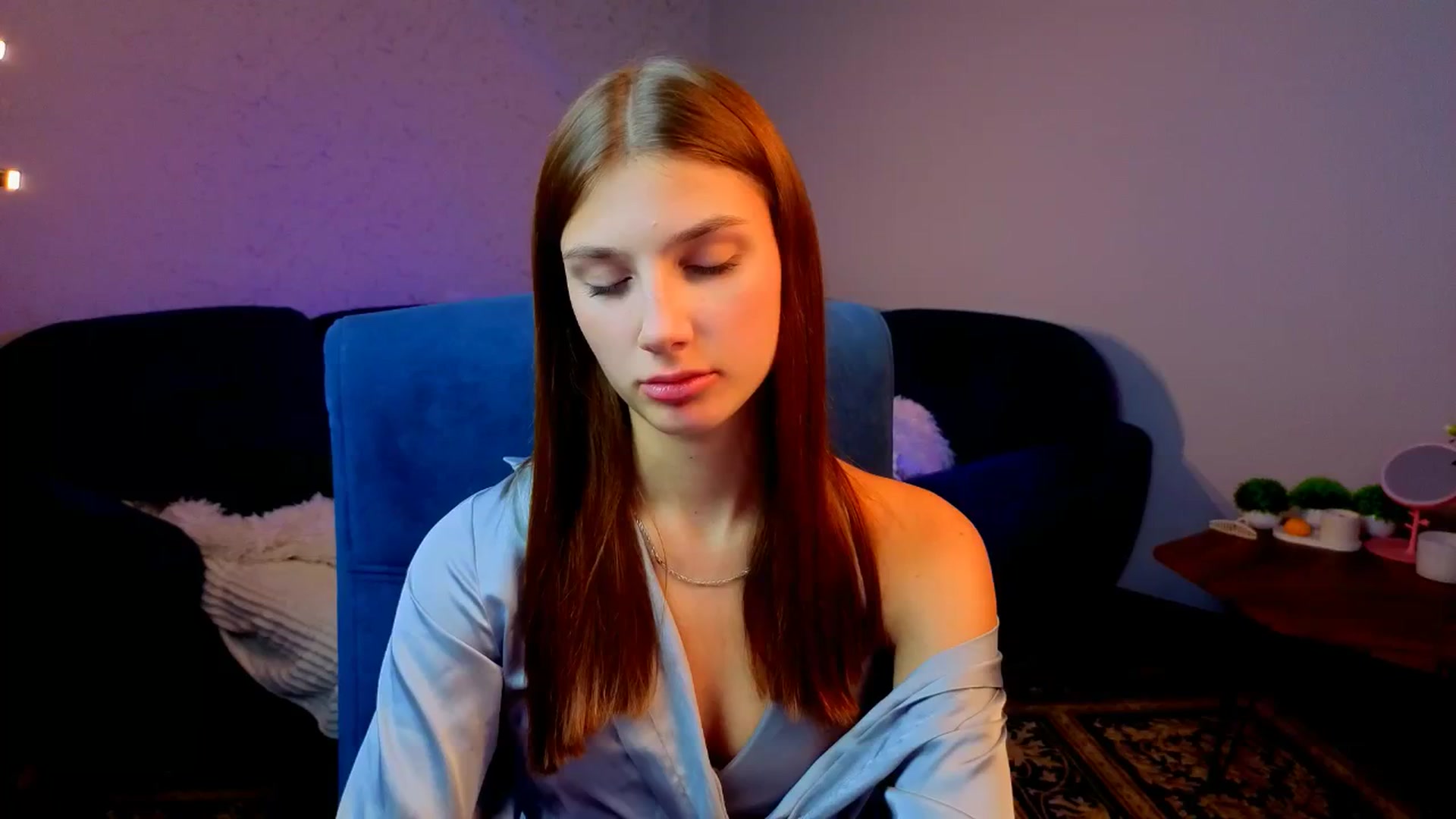 Gallery image thumbnail from AnnaHoney's myfreecams stream on, 01/09/2026, 08:56 image 9 of 20