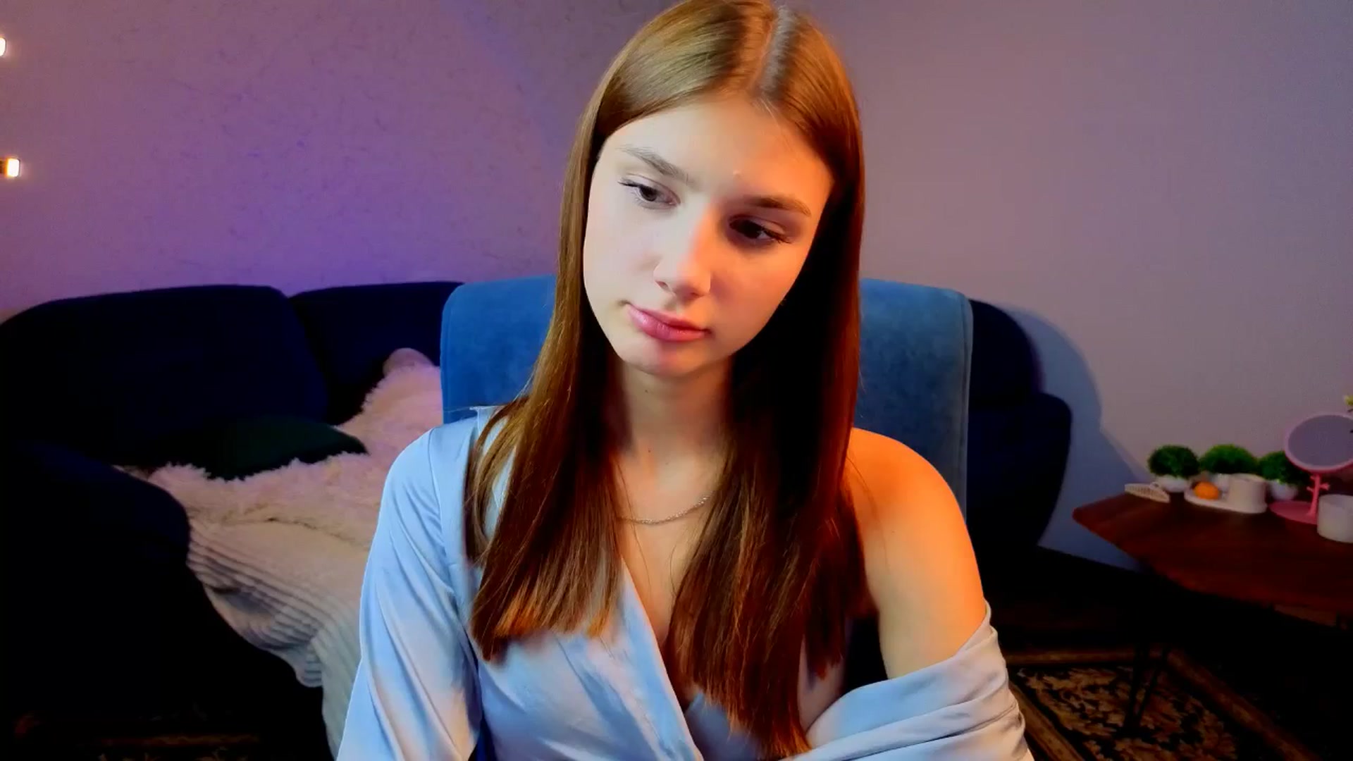 Gallery image thumbnail from AnnaHoney's myfreecams stream on, 01/09/2026, 08:56 image 10 of 20