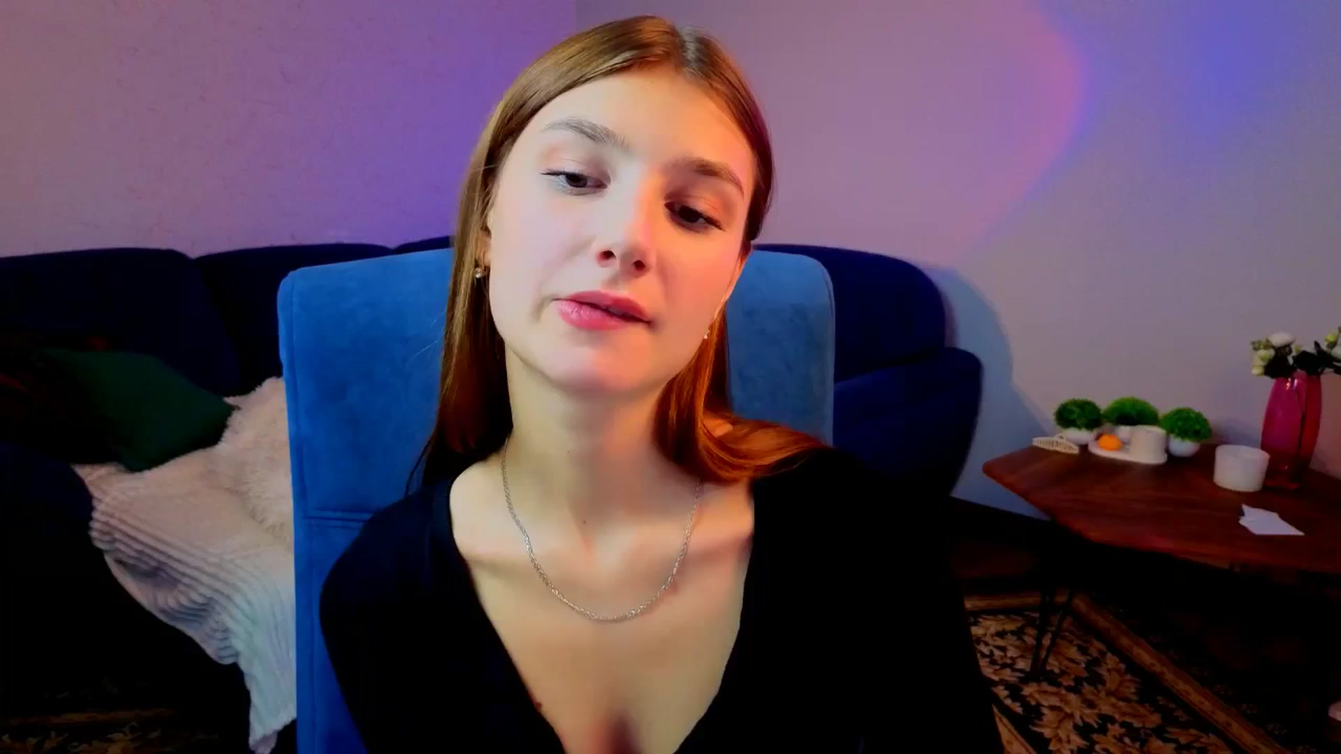 Gallery image thumbnail from AnnaHoney's myfreecams stream on, 01/11/2026, 07:30 image 8 of 20