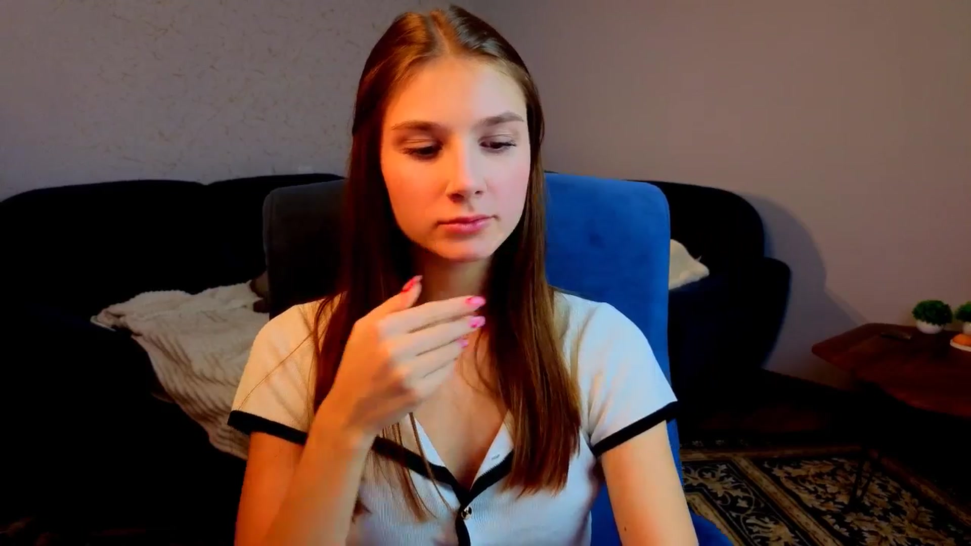 Gallery image thumbnail from AnnaHoney's myfreecams stream on, 02/18/2026, 08:12 image 5 of 20