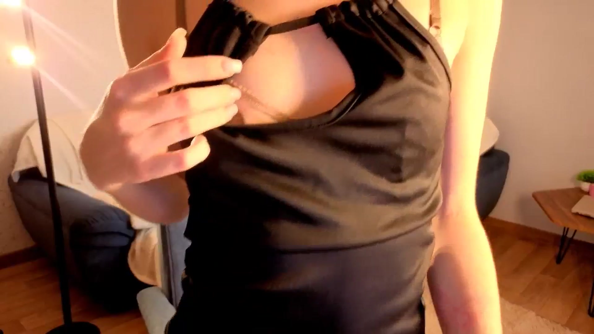 Gallery image thumbnail from AnnaHoney's myfreecams stream on, 03/20/2026, 09:22 image 18 of 20