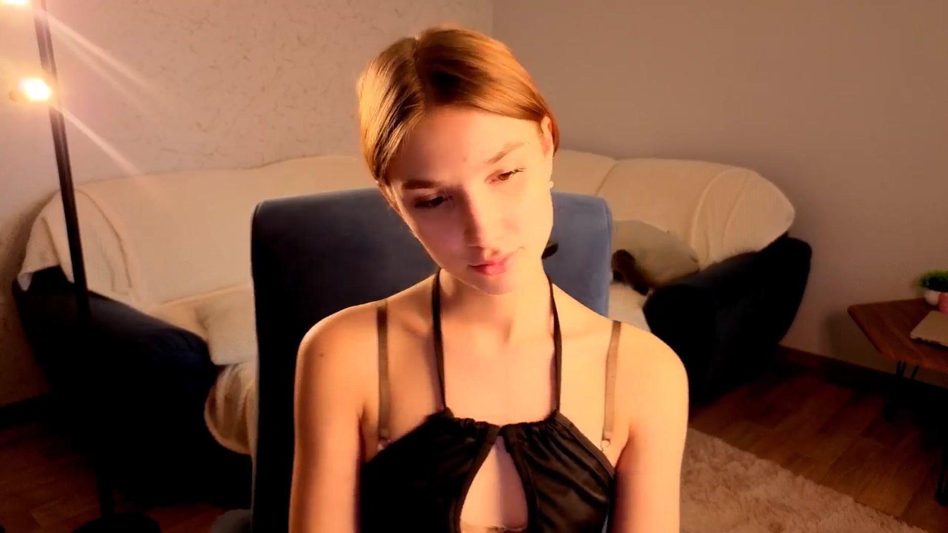Gallery image thumbnail from AnnaHoney's myfreecams stream on, 03/20/2026, 09:22 image 19 of 20