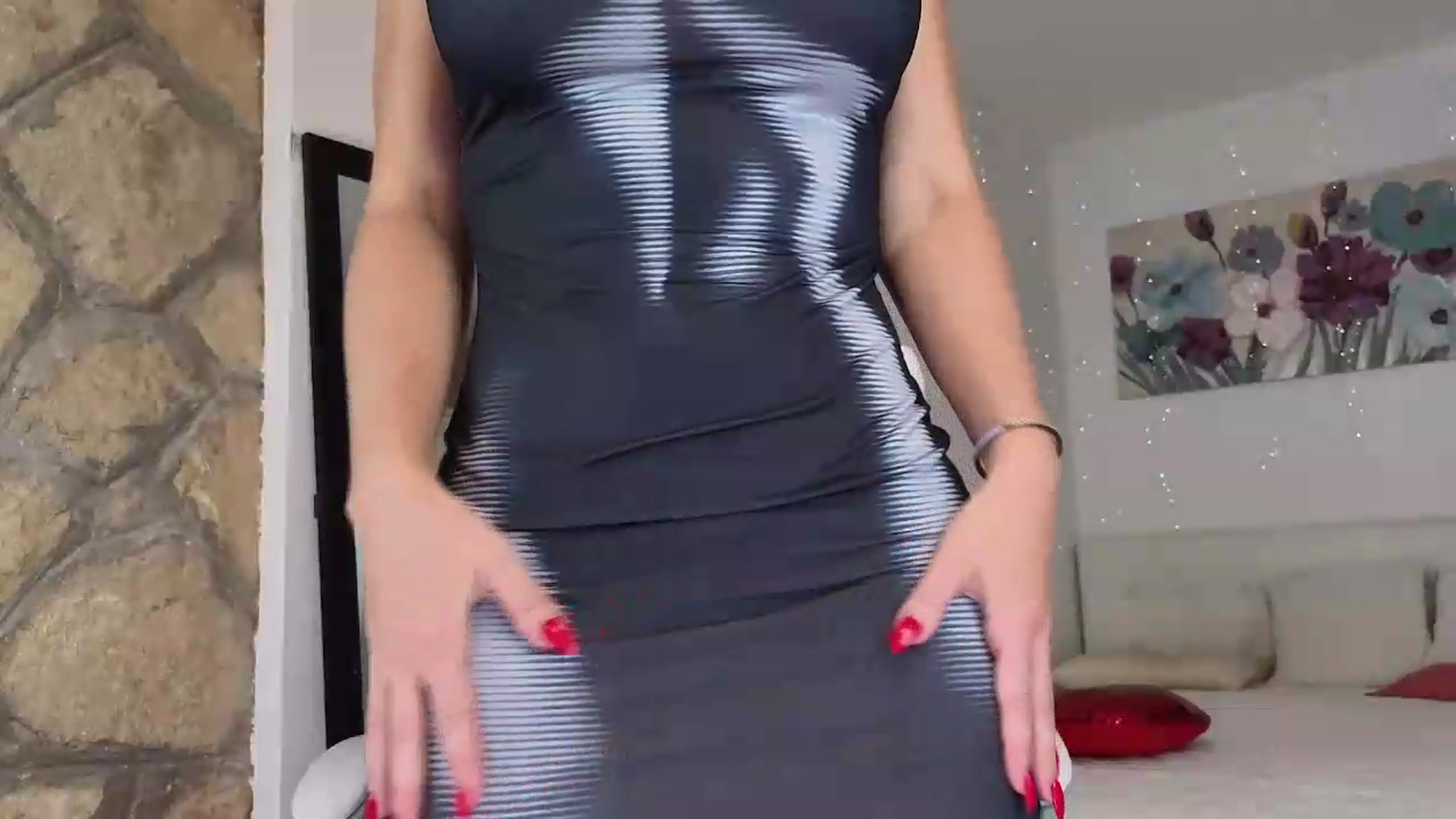 Gallery image thumbnail from AnnaKnows's myfreecams stream on, 07/19/2026, 22:00 image 17 of 20