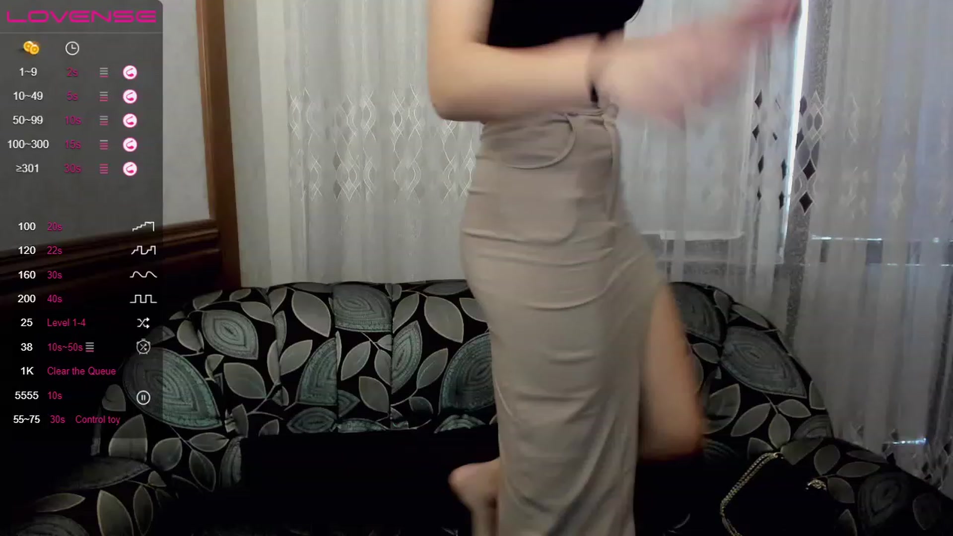 Gallery image thumbnail from AnnaLonger's myfreecams stream on, 07/18/2023, 14:24 image 7 of 20
