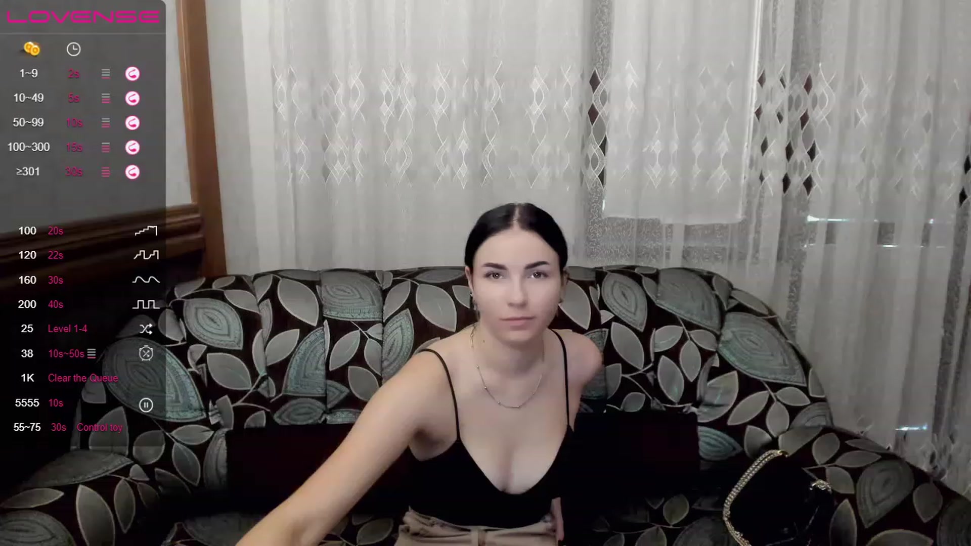 Gallery image thumbnail from AnnaLonger's myfreecams stream on, 07/18/2023, 15:23 image 11 of 20