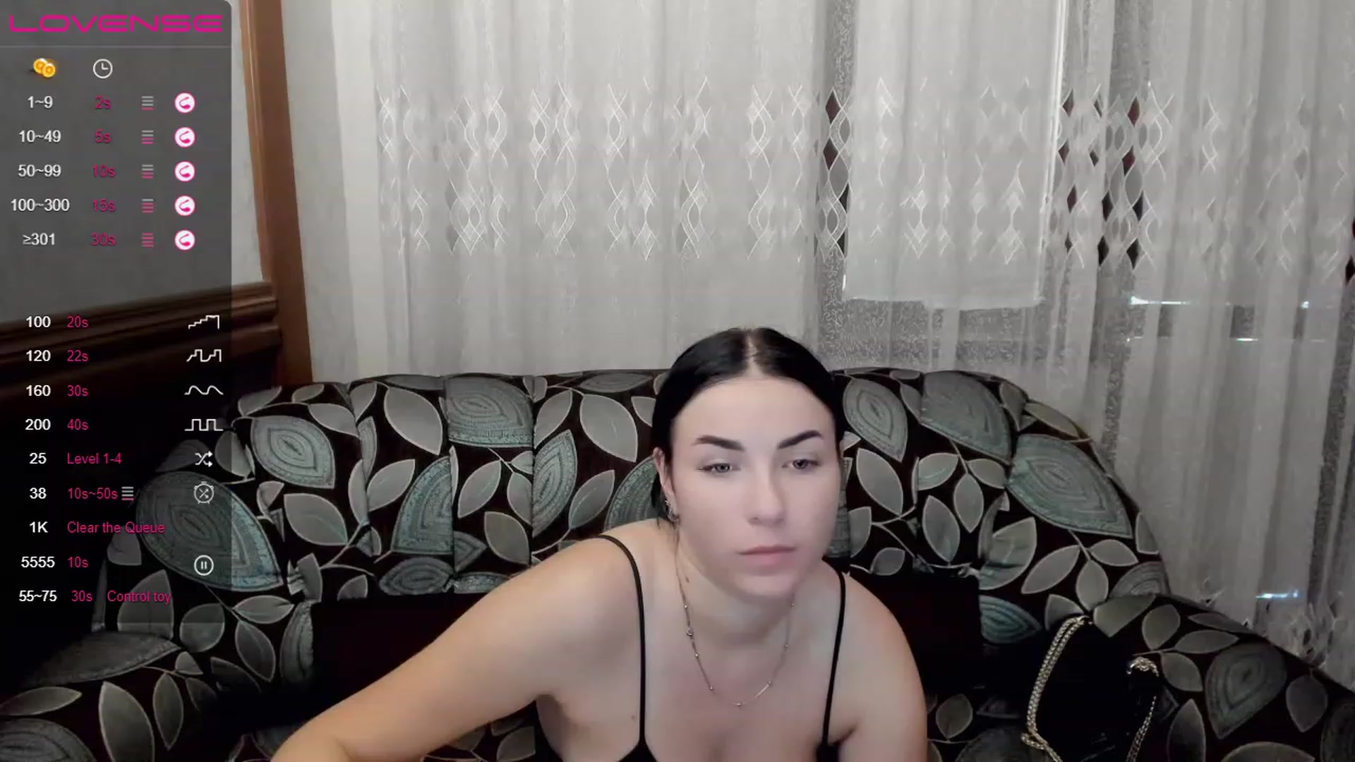 Gallery image thumbnail from AnnaLonger's myfreecams stream on, 07/18/2023, 17:39 image 9 of 20