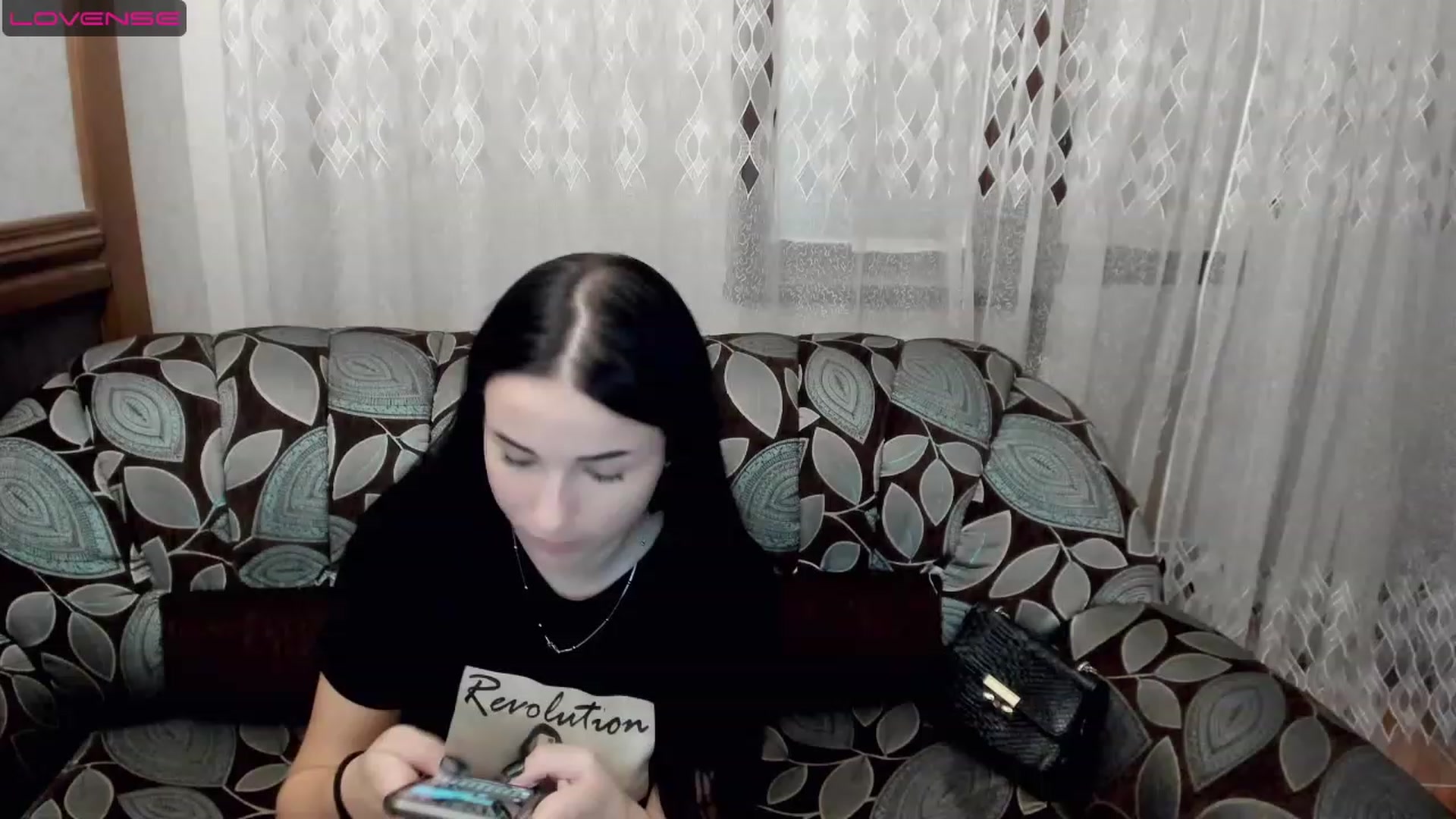 Gallery image thumbnail from AnnaLonger's myfreecams stream on, 07/19/2023, 18:53 image 1 of 20