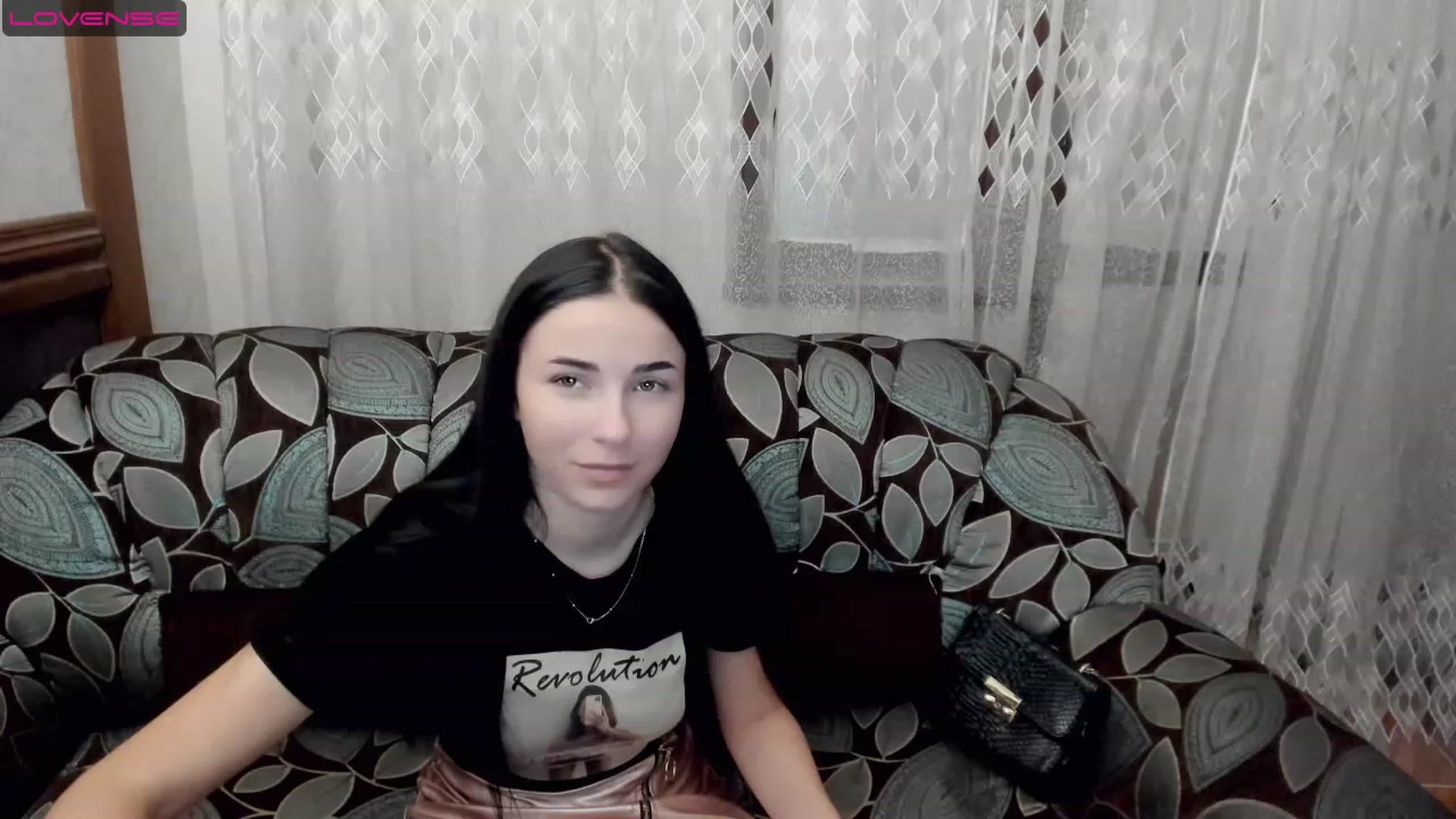 Gallery image thumbnail from AnnaLonger's myfreecams stream on, 07/19/2023, 18:53 image 14 of 20