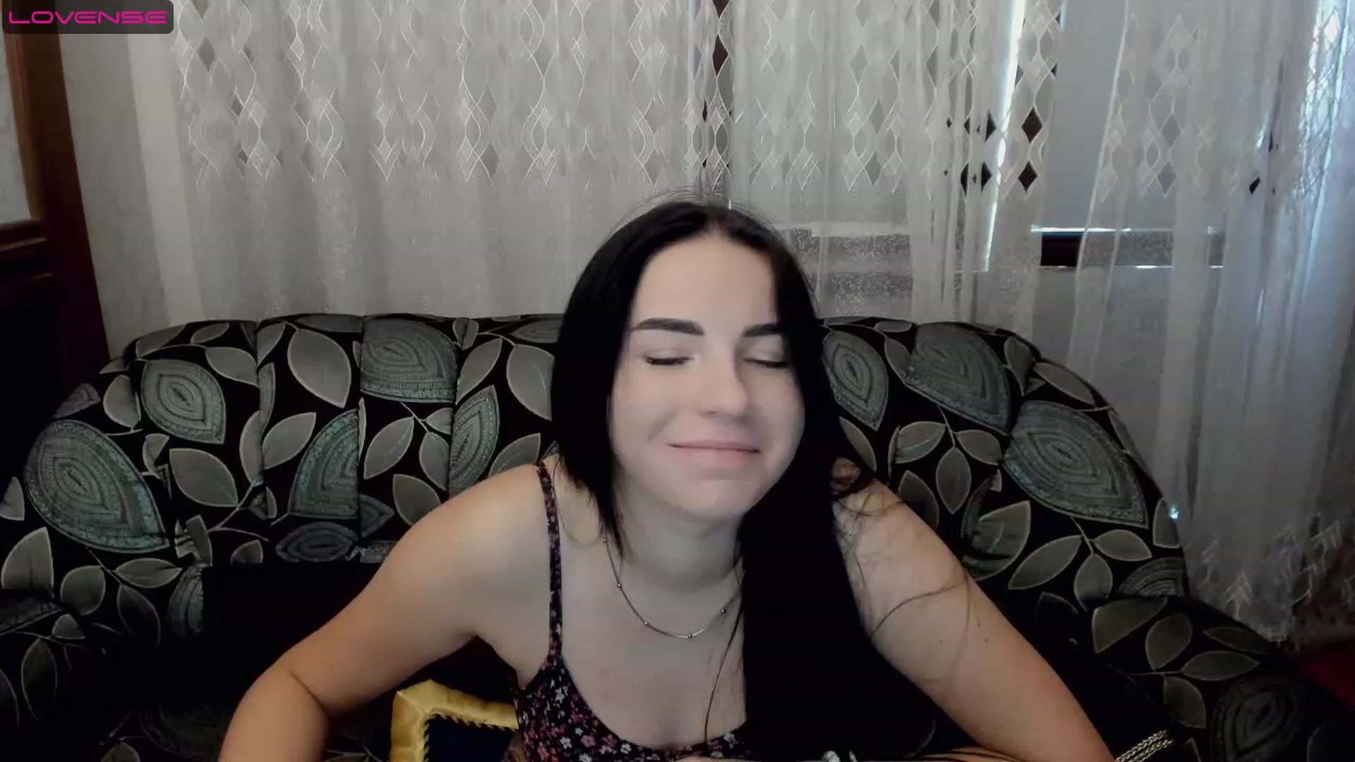 Gallery image thumbnail from AnnaLonger's myfreecams stream on, 07/24/2023, 13:48 image 9 of 20