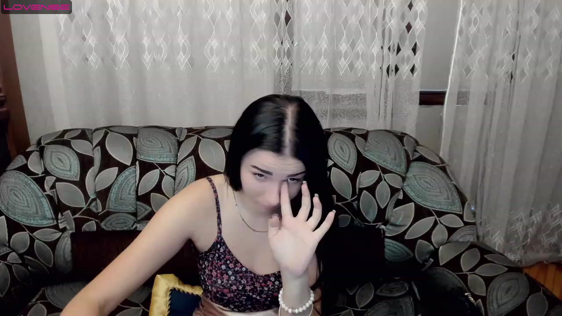 Gallery image thumbnail from AnnaLonger's myfreecams stream on, 07/24/2023, 18:03 image 1 of 20
