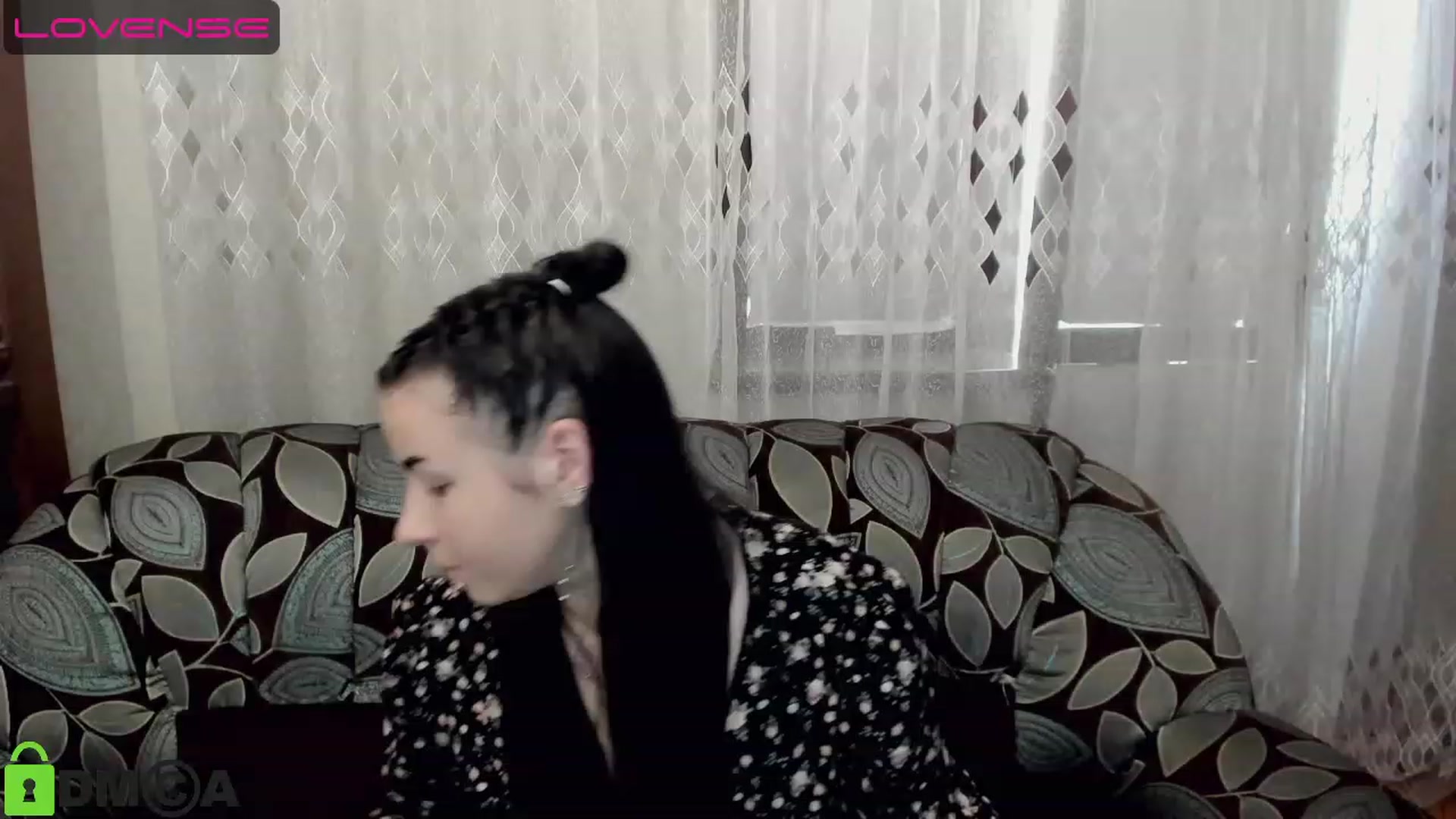 Gallery image thumbnail from AnnaLonger's myfreecams stream on, 07/25/2023, 12:59 image 8 of 20