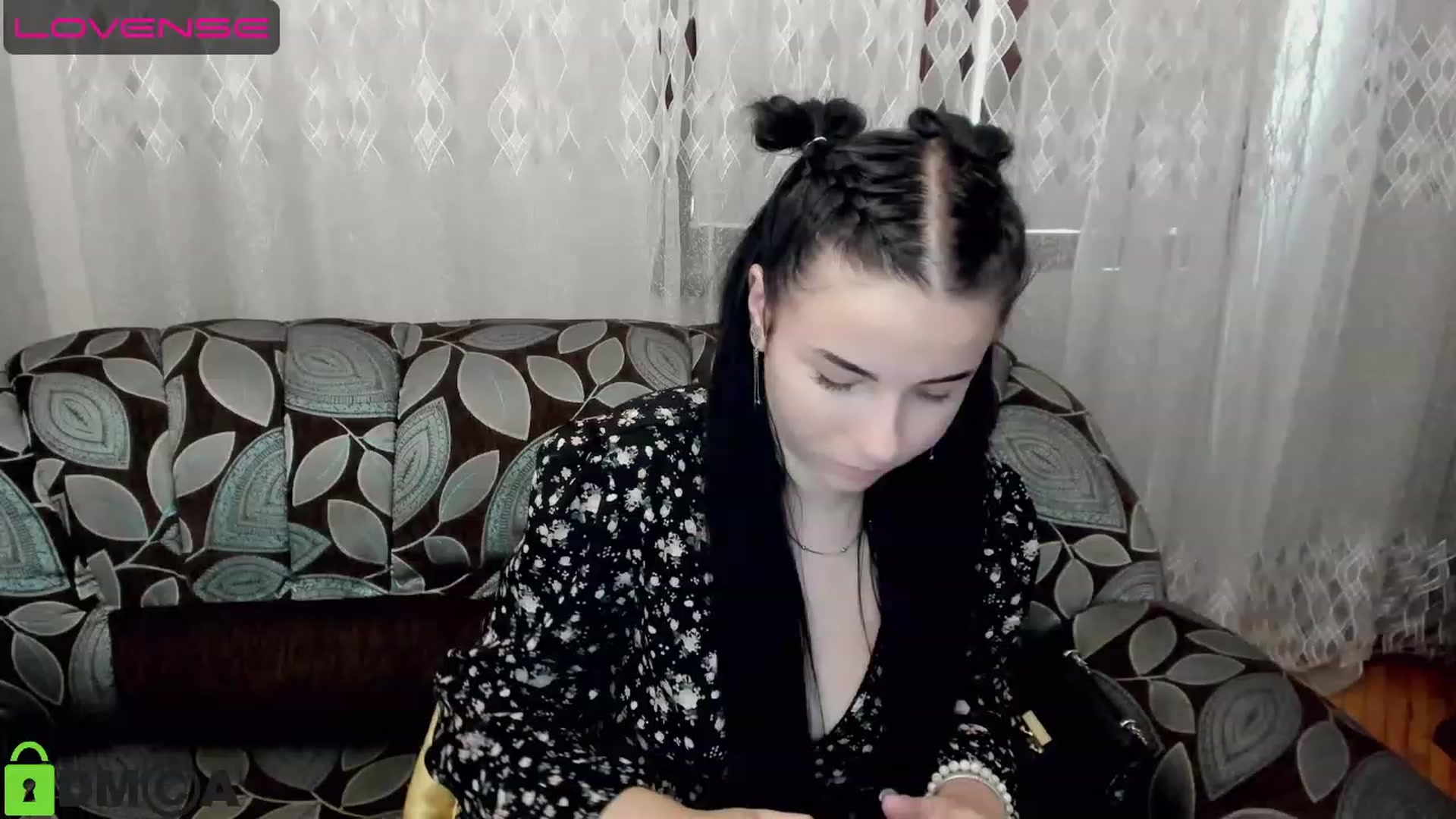 Gallery image thumbnail from AnnaLonger's myfreecams stream on, 07/25/2023, 14:31 image 18 of 20