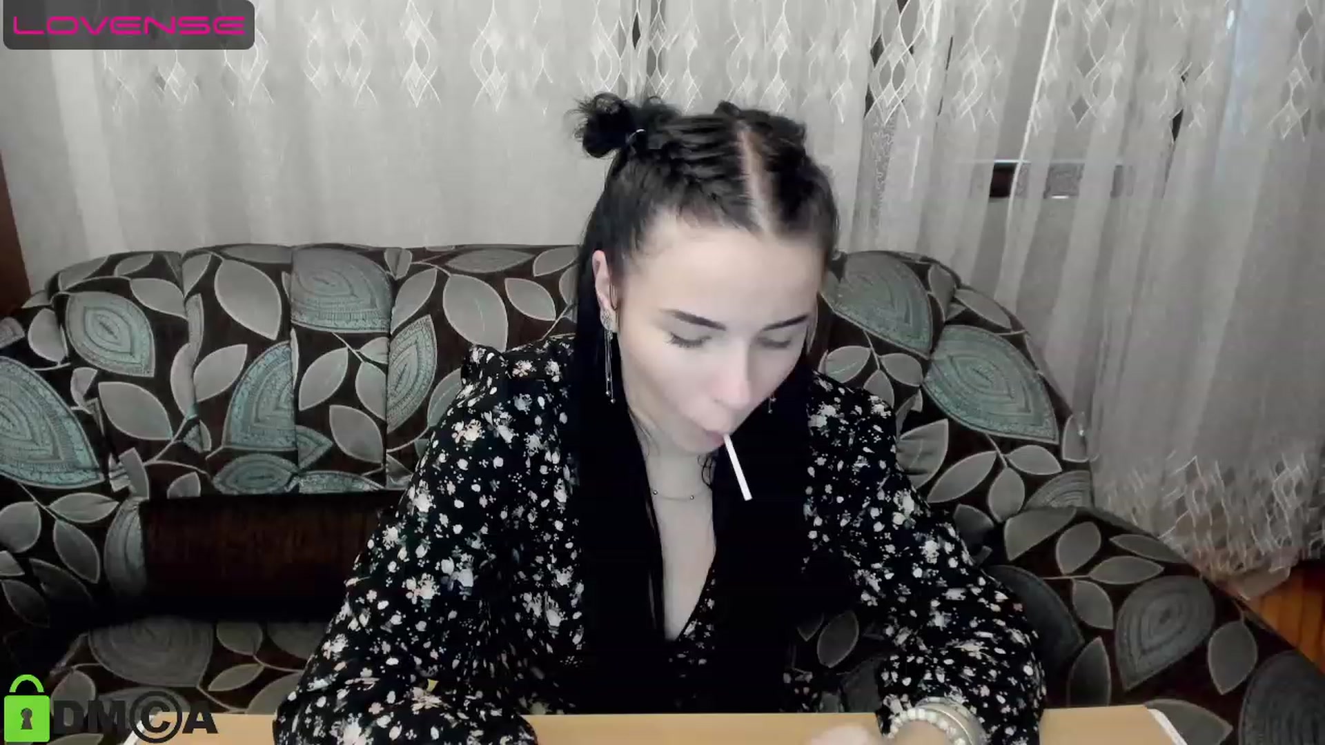 Gallery image thumbnail from AnnaLonger's myfreecams stream on, 07/25/2023, 17:31 image 1 of 20