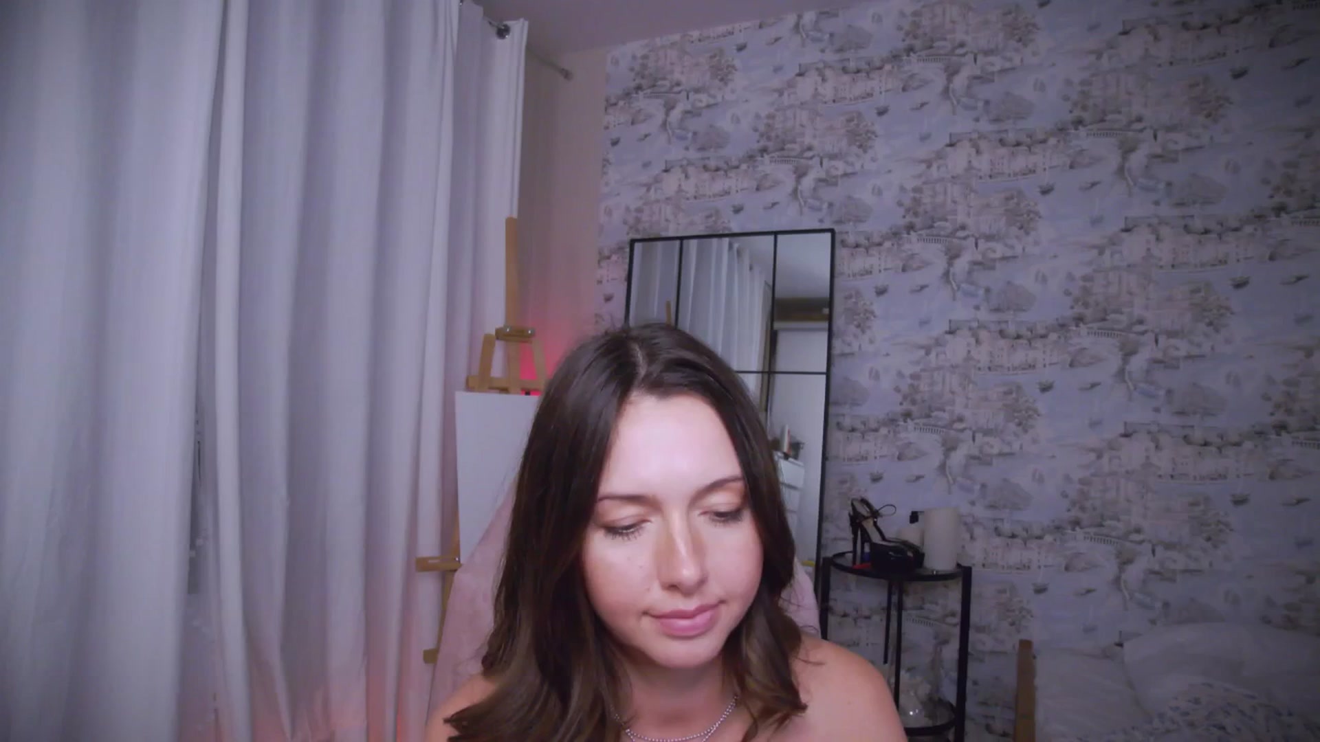Gallery image thumbnail from AnnaLoveis's myfreecams stream on, 09/07/2025, 16:50 image 6 of 20