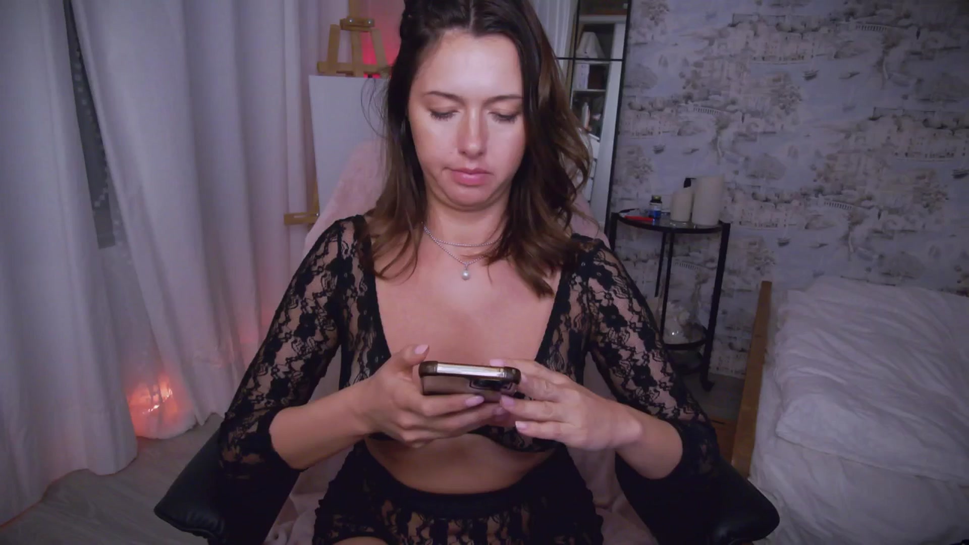 Gallery image thumbnail from AnnaLoveis's myfreecams stream on, 09/08/2025, 15:26 image 3 of 20