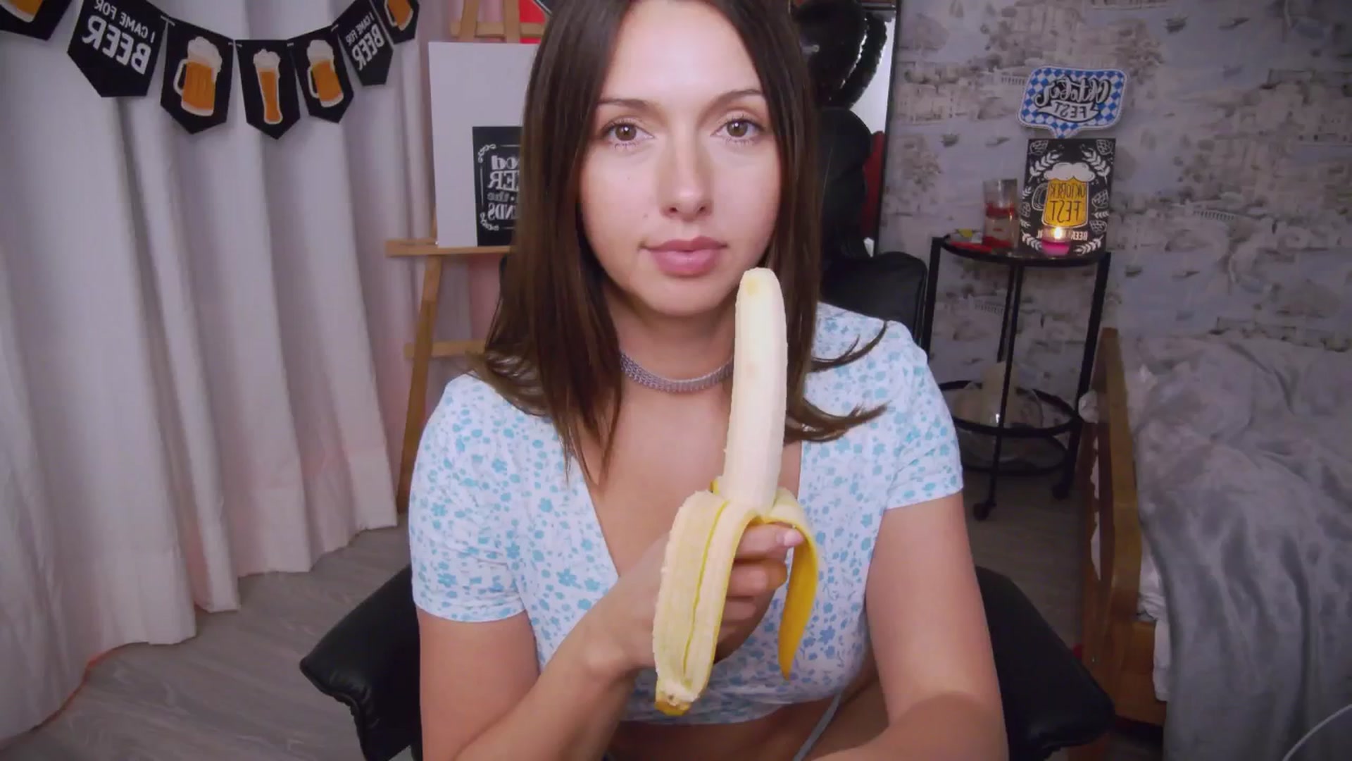 Gallery image thumbnail from AnnaLoveis's myfreecams stream on, 09/28/2025, 18:27 image 2 of 20