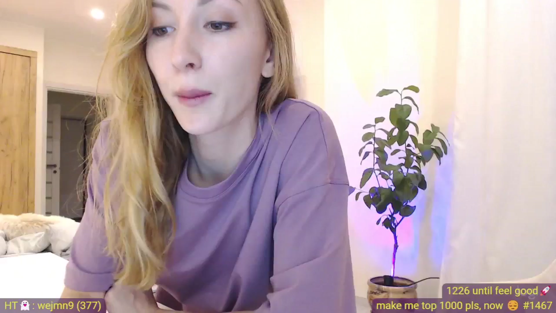 Gallery image thumbnail from AnnaLuv's myfreecams stream on, 11/06/2024, 23:37 image 14 of 20