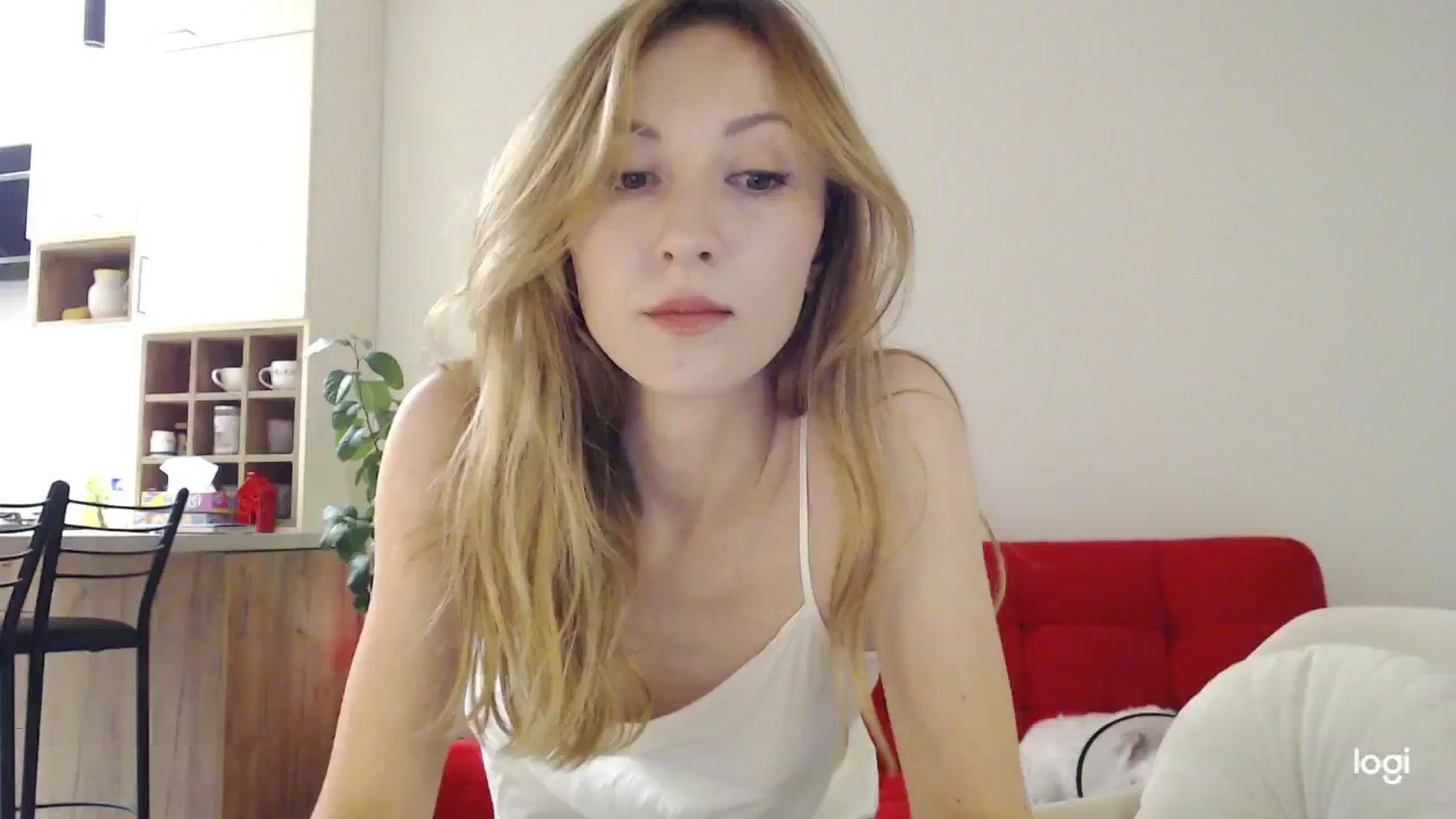 Gallery image thumbnail from AnnaLuv's myfreecams stream on, 11/11/2024, 24:08 image 2 of 20