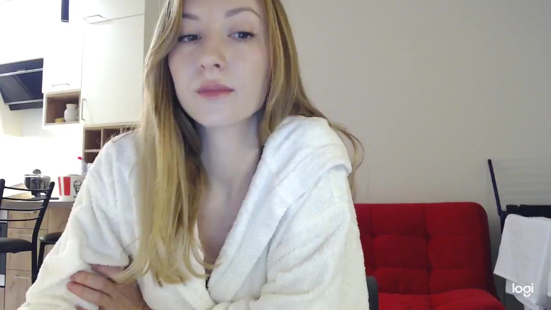 Gallery image thumbnail from AnnaLuv's myfreecams stream on, 11/13/2024, 02:40 image 2 of 20