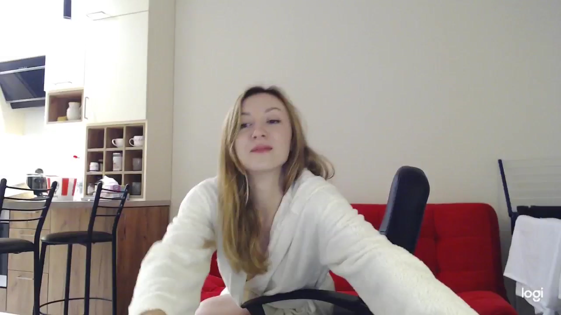 Gallery image thumbnail from AnnaLuv's myfreecams stream on, 11/13/2024, 02:40 image 7 of 20