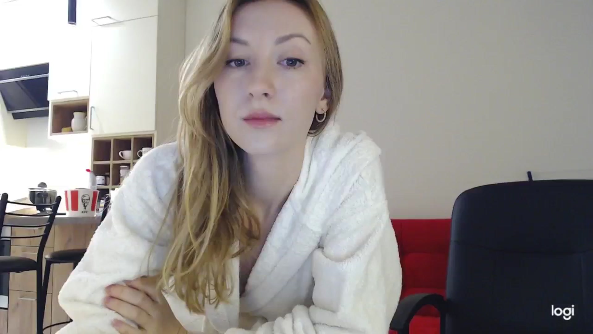 Gallery image thumbnail from AnnaLuv's myfreecams stream on, 11/13/2024, 02:40 image 1 of 20