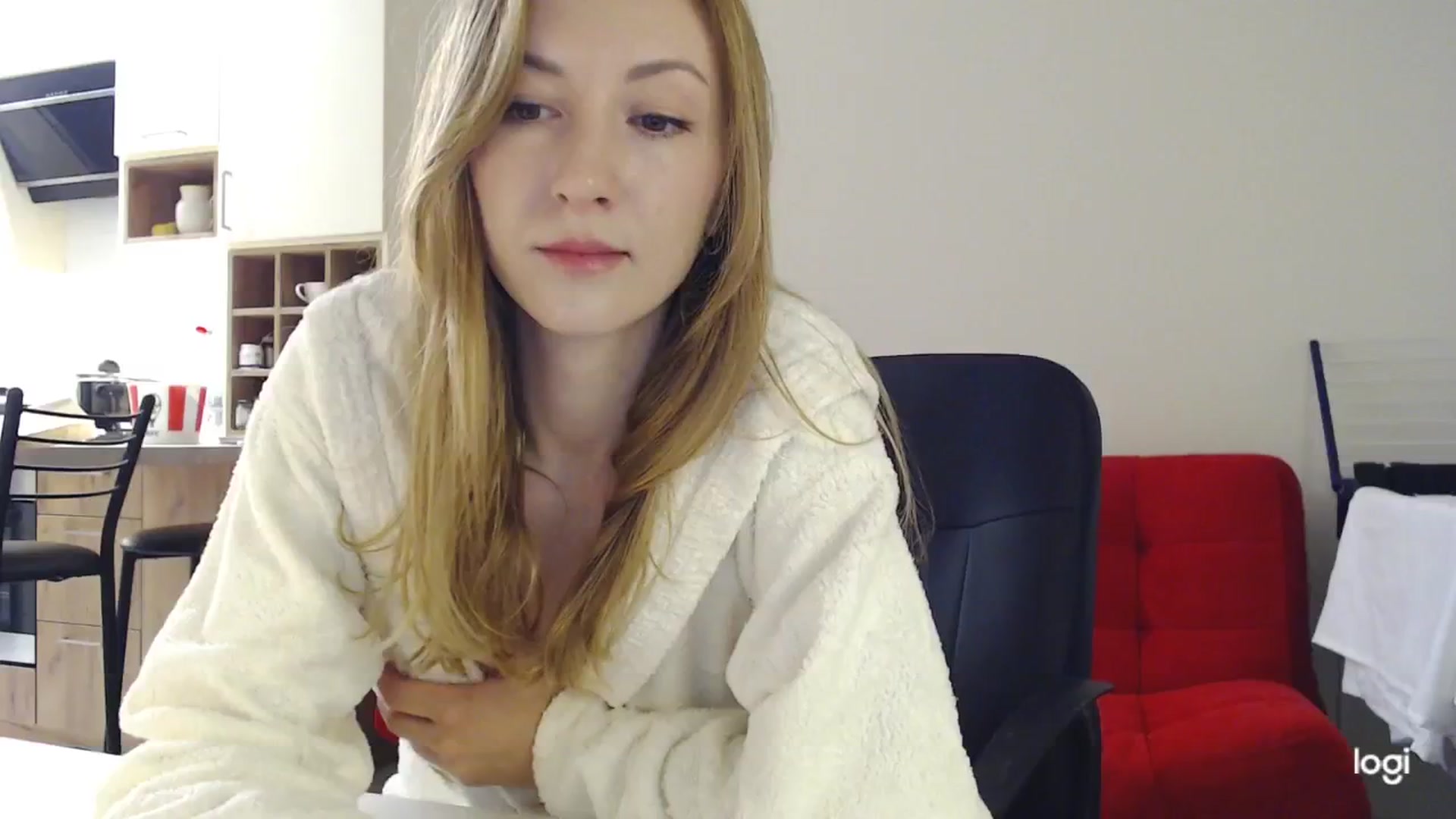 Gallery image thumbnail from AnnaLuv's myfreecams stream on, 11/13/2024, 02:40 image 3 of 20