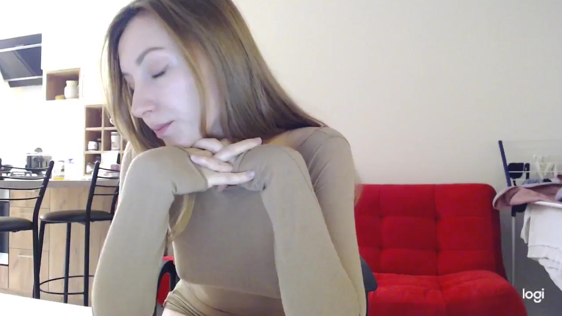 Gallery image thumbnail from AnnaLuv's myfreecams stream on, 11/13/2024, 22:55 image 13 of 20