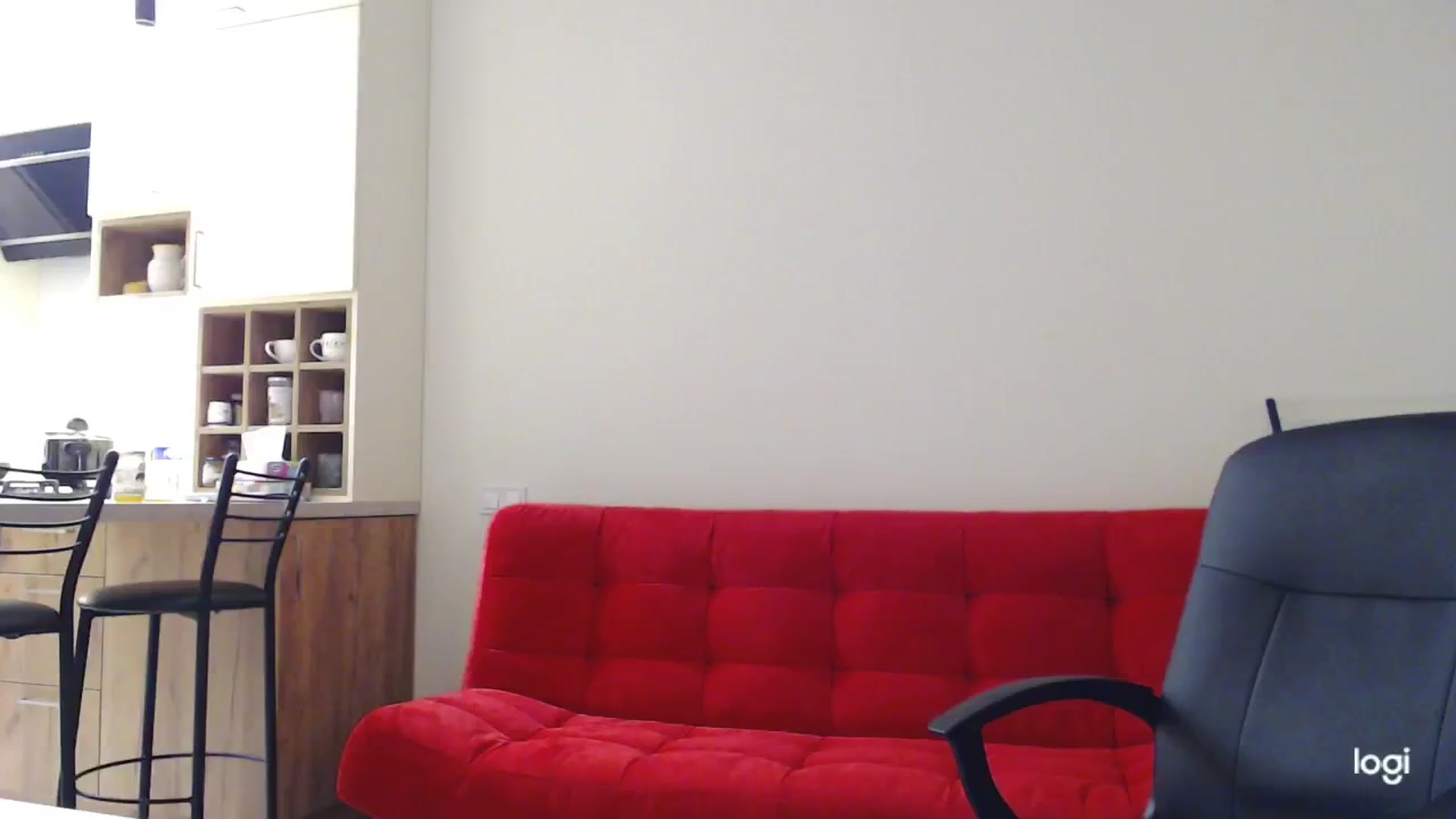 Gallery image thumbnail from AnnaLuv's myfreecams stream on, 11/13/2024, 22:55 image 4 of 20