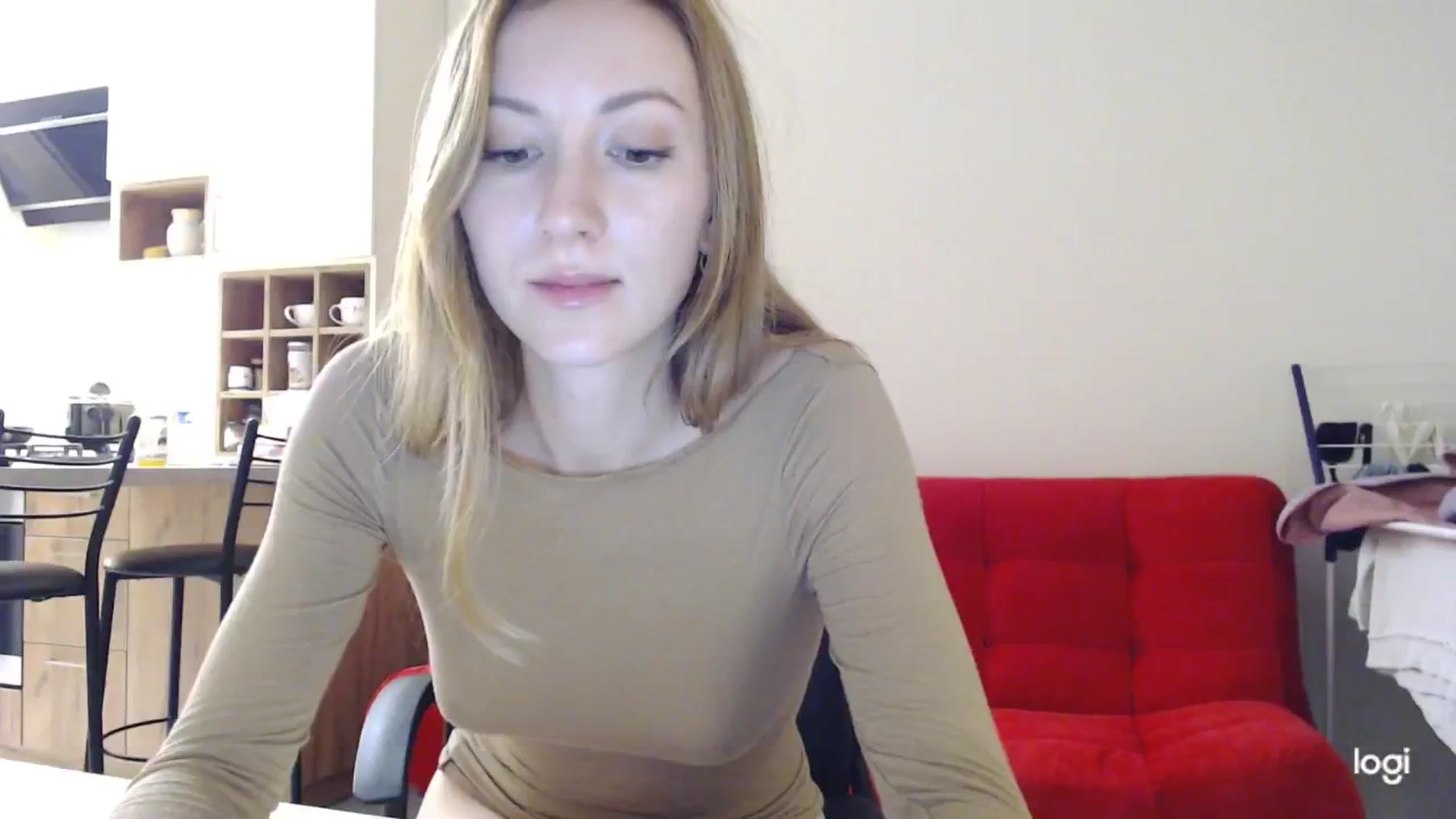 Gallery image thumbnail from AnnaLuv's myfreecams stream on, 11/13/2024, 22:55 image 14 of 20