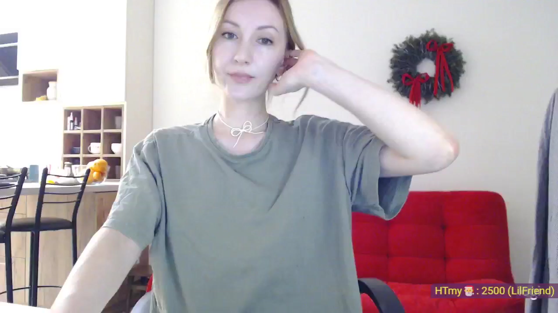 Gallery image thumbnail from AnnaLuv's myfreecams stream on, 12/24/2024, 20:19 image 17 of 20