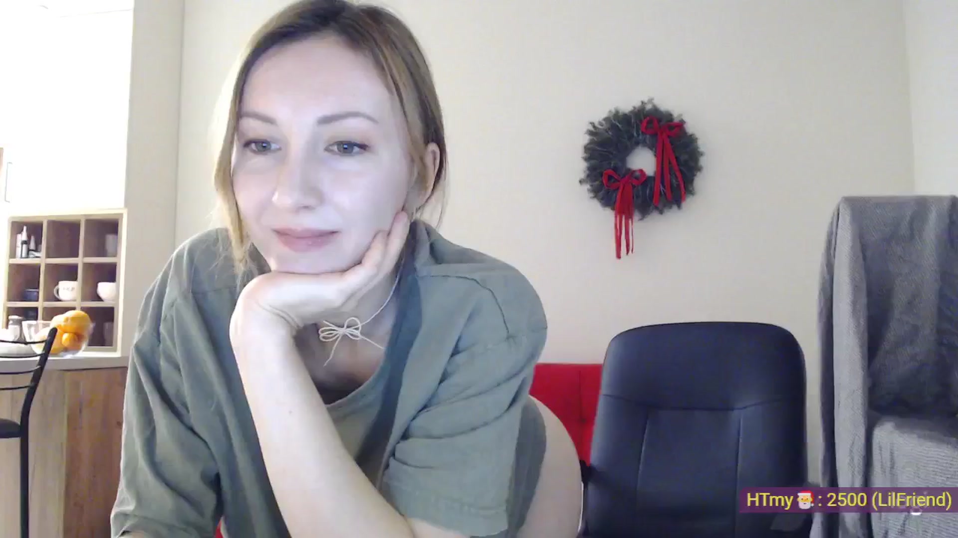 Gallery image thumbnail from AnnaLuv's myfreecams stream on, 12/24/2024, 21:57 image 1 of 20