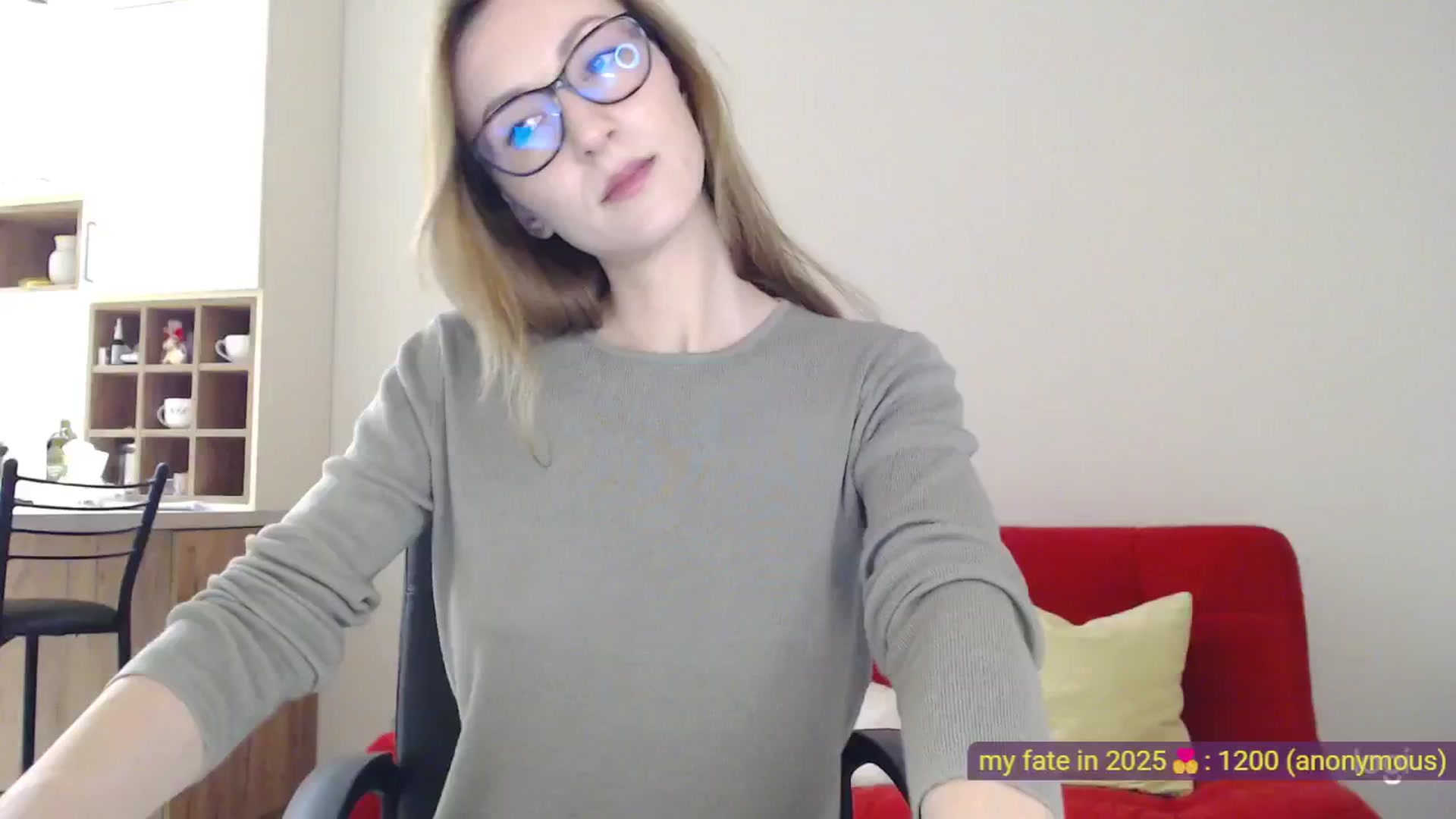 Gallery image thumbnail from AnnaLuv's myfreecams stream on, 01/19/2025, 23:04 image 12 of 20