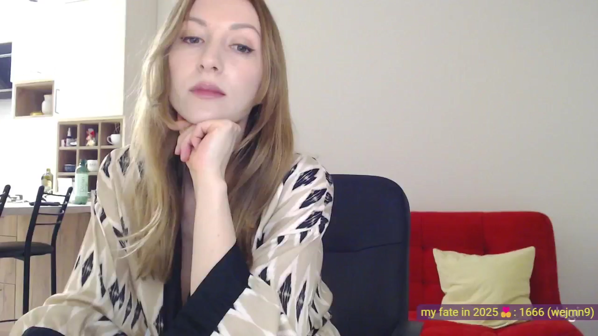 Gallery image thumbnail from AnnaLuv's myfreecams stream on, 01/22/2025, 22:55 image 11 of 20