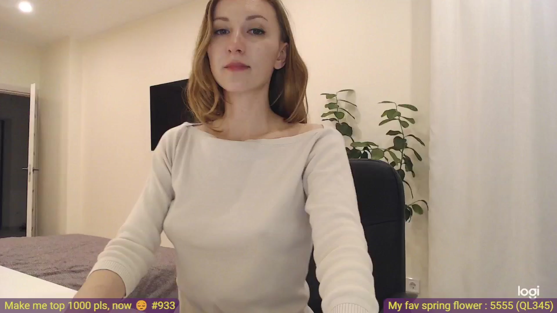Gallery image thumbnail from AnnaLuv's myfreecams stream on, 03/30/2025, 23:38 image 10 of 20