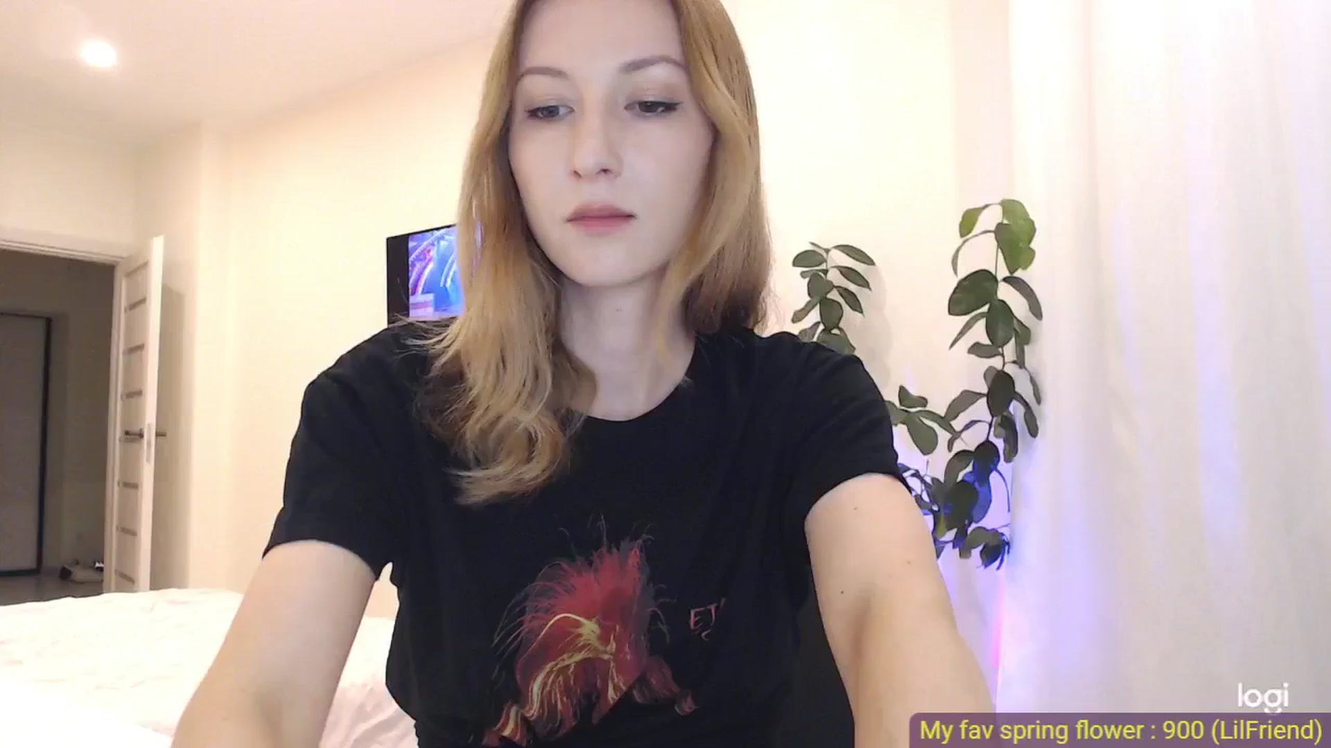 Gallery image thumbnail from AnnaLuv's myfreecams stream on, 05/24/2025, 21:19 image 5 of 20