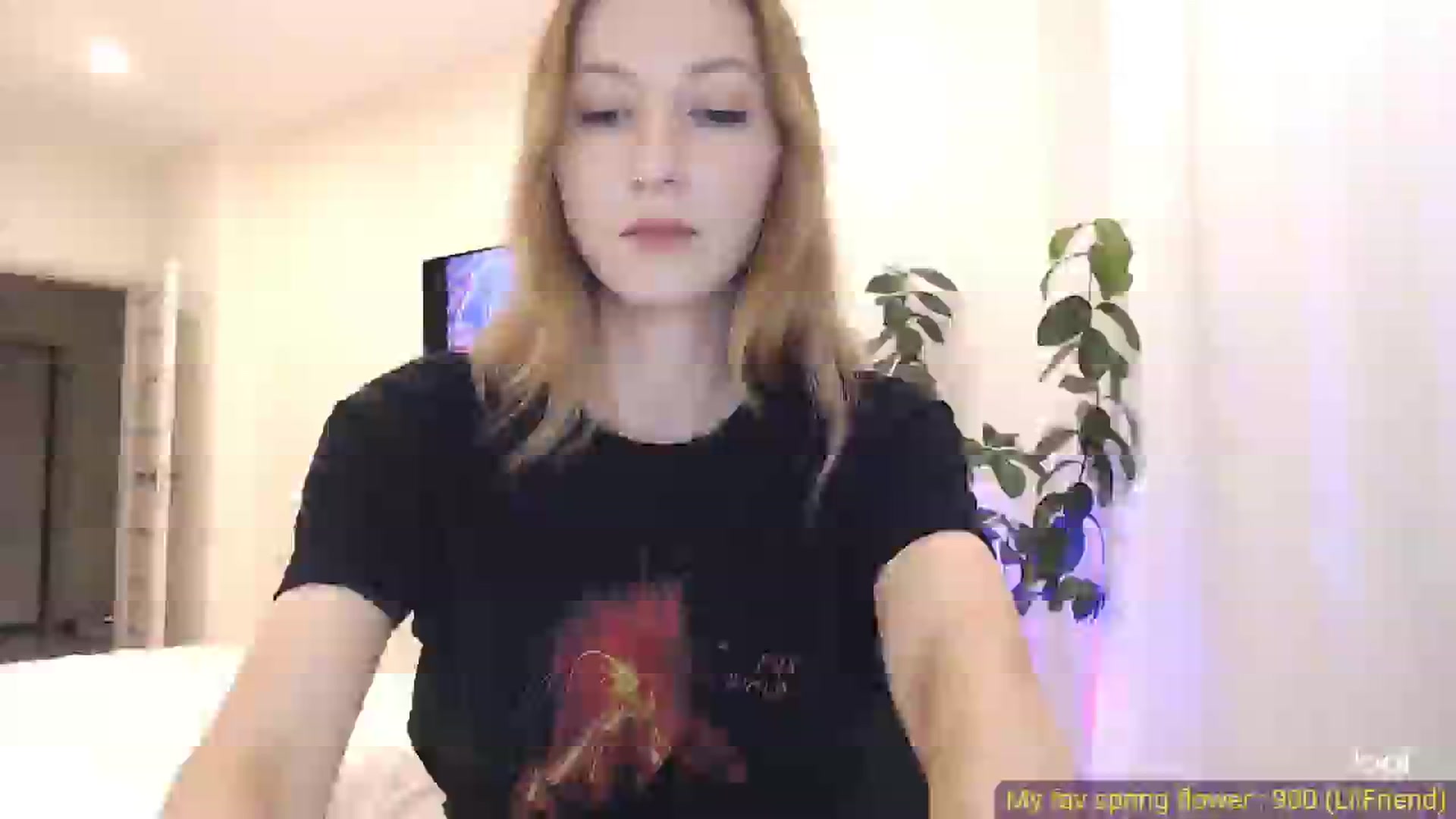 Gallery image thumbnail from AnnaLuv's myfreecams stream on, 05/24/2025, 21:19 image 3 of 20