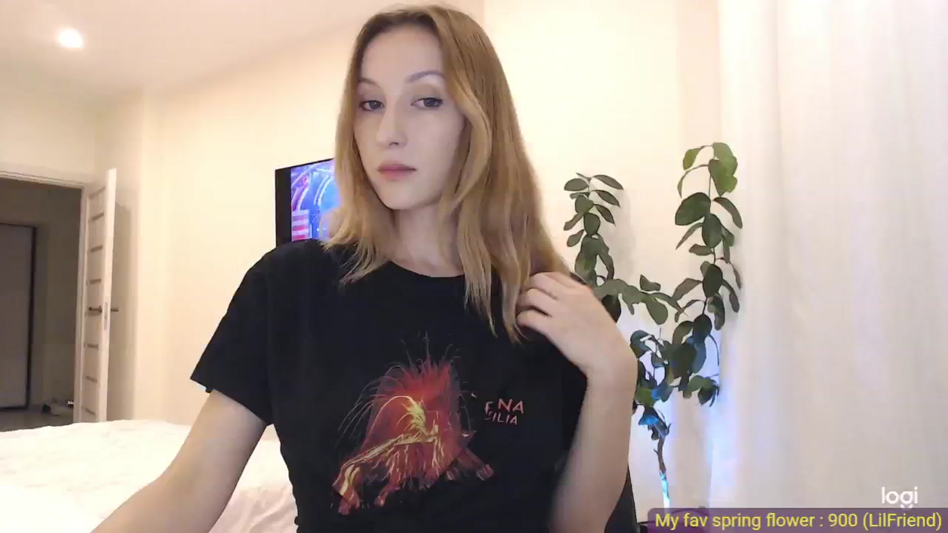 Gallery image thumbnail from AnnaLuv's myfreecams stream on, 05/24/2025, 21:19 image 8 of 20