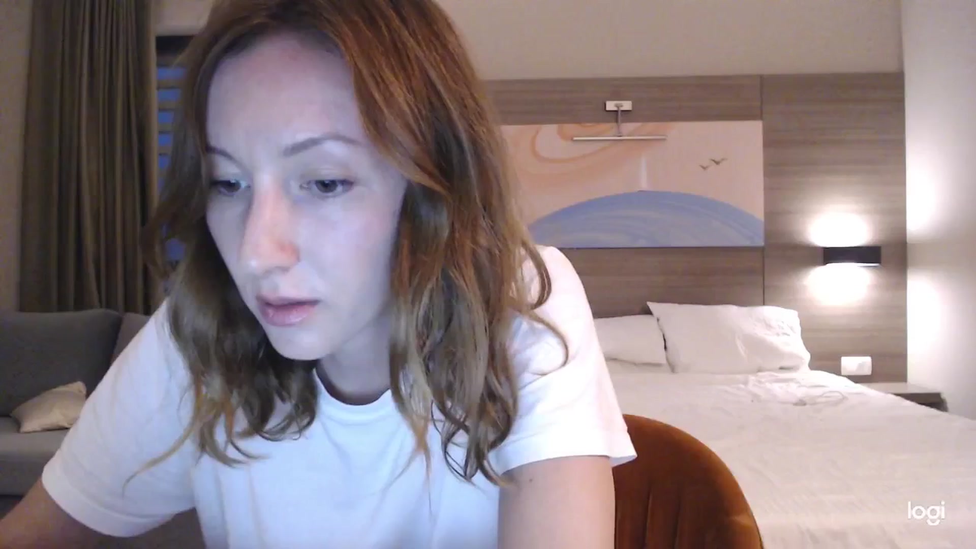 Gallery image thumbnail from AnnaLuv's myfreecams stream on, 08/21/2025, 22:56 image 1 of 20