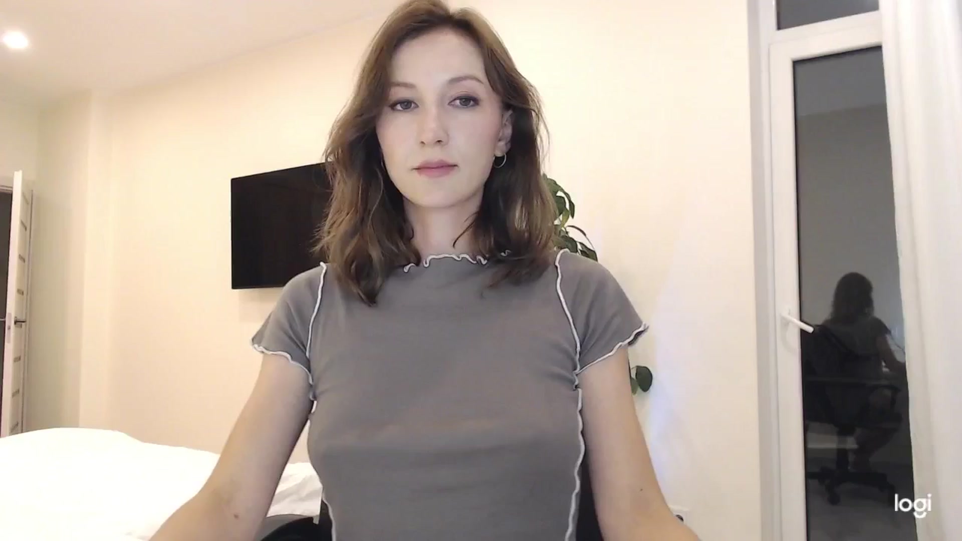 Gallery image thumbnail from AnnaLuv's myfreecams stream on, 09/04/2025, 20:29 image 11 of 20