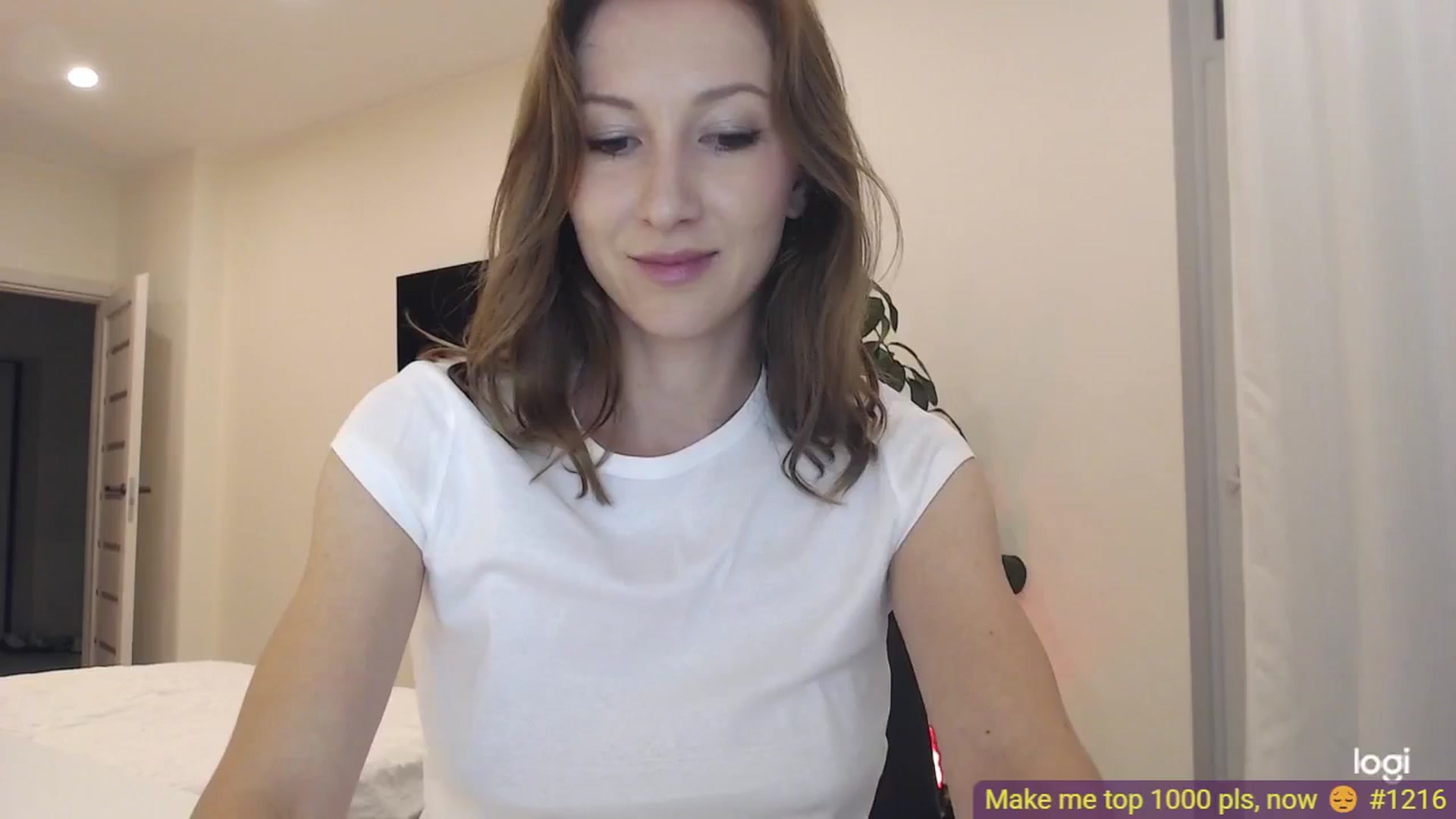Gallery image thumbnail from AnnaLuv's myfreecams stream on, 09/13/2025, 22:30 image 5 of 20