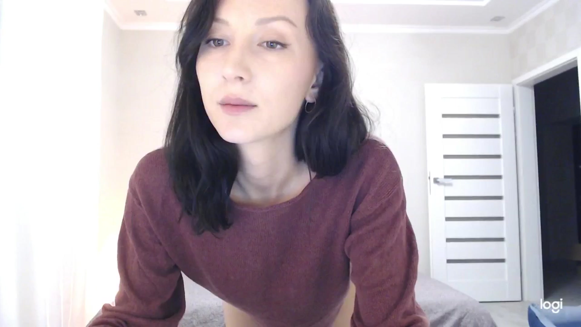Gallery image thumbnail from AnnaLuv's myfreecams stream on, 10/24/2025, 21:40 image 3 of 20