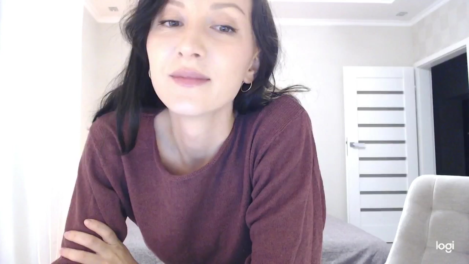 Gallery image thumbnail from AnnaLuv's myfreecams stream on, 10/24/2025, 21:40 image 1 of 20