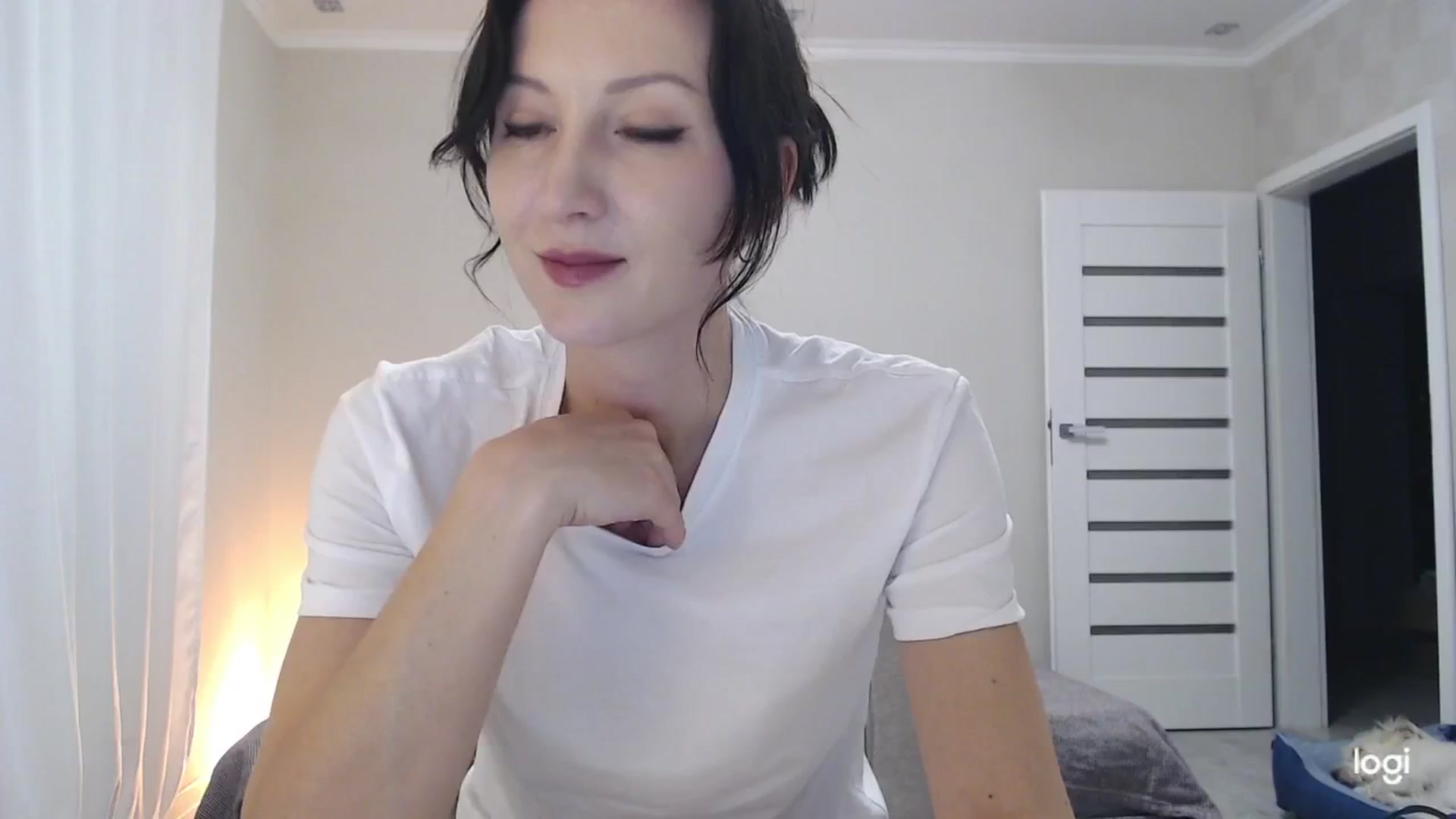 Gallery image thumbnail from AnnaLuv's myfreecams stream on, 10/25/2025, 23:00 image 10 of 20
