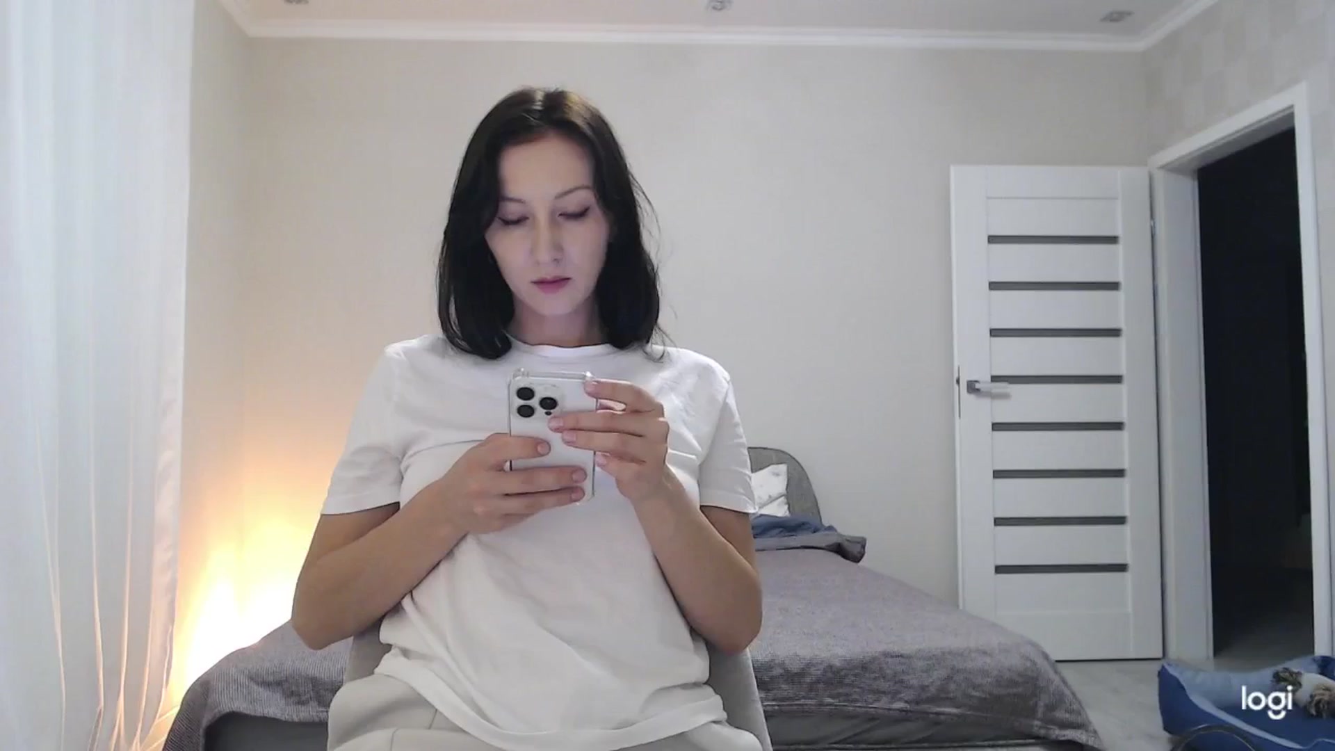 Gallery image thumbnail from AnnaLuv's myfreecams stream on, 10/25/2025, 23:00 image 5 of 20