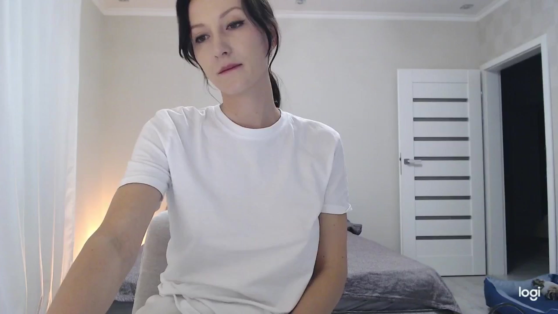 Gallery image thumbnail from AnnaLuv's myfreecams stream on, 10/25/2025, 23:00 image 6 of 20