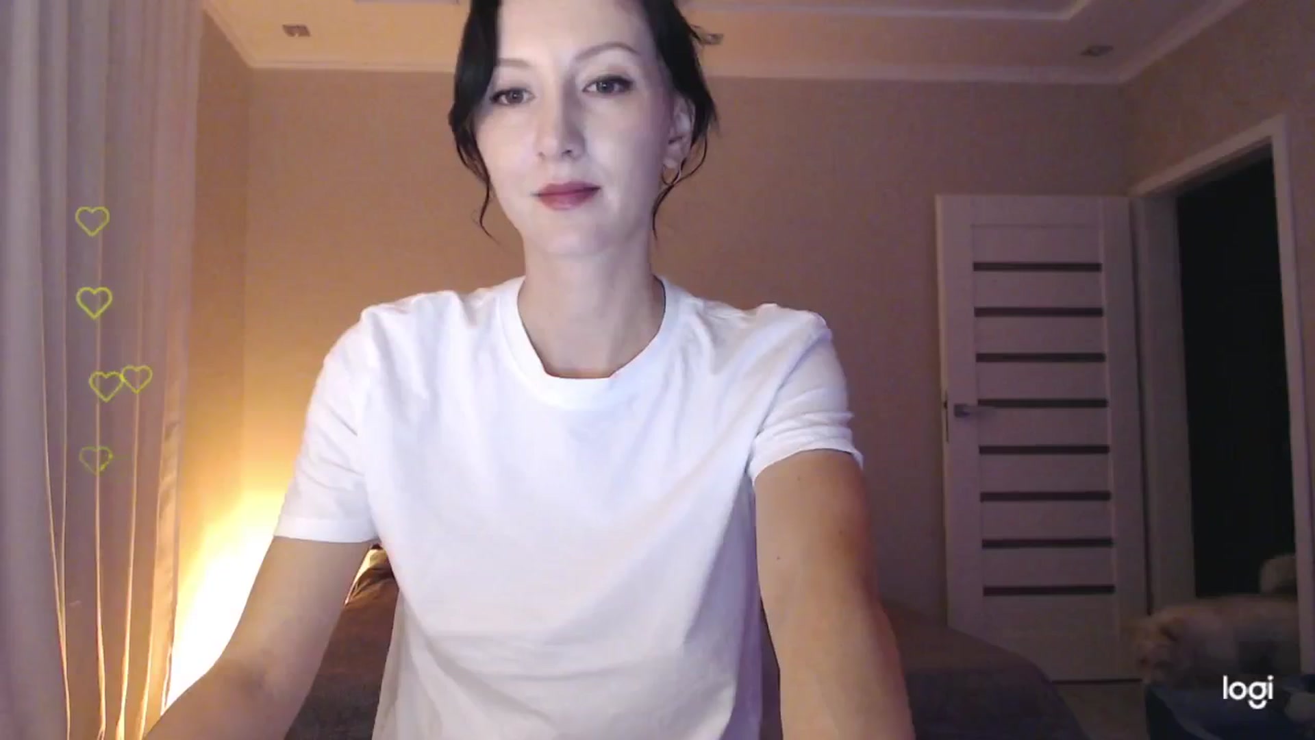 Gallery image thumbnail from AnnaLuv's myfreecams stream on, 10/25/2025, 23:00 image 18 of 20