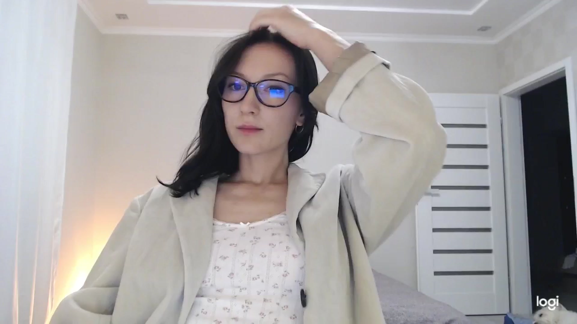 Gallery image thumbnail from AnnaLuv's myfreecams stream on, 10/27/2025, 01:58 image 12 of 20