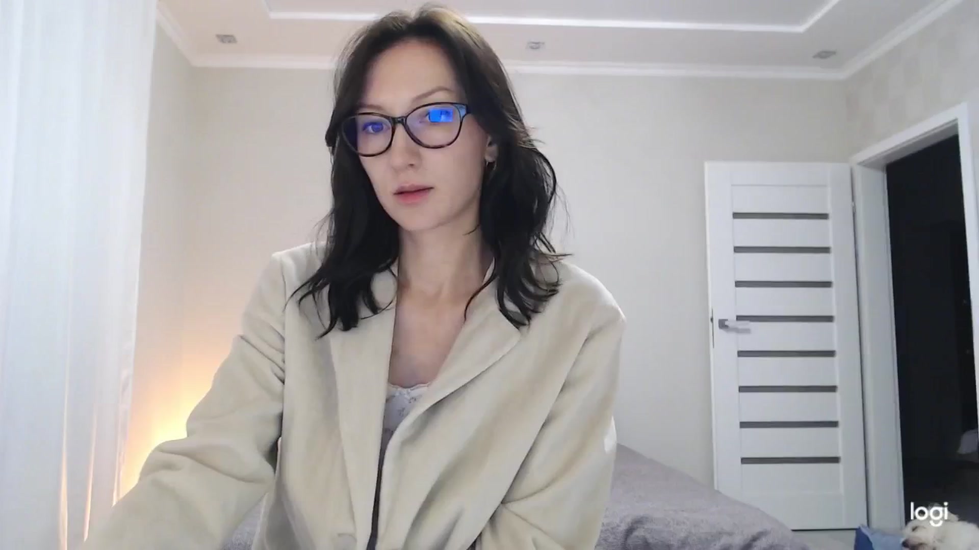 Gallery image thumbnail from AnnaLuv's myfreecams stream on, 10/27/2025, 01:58 image 7 of 20