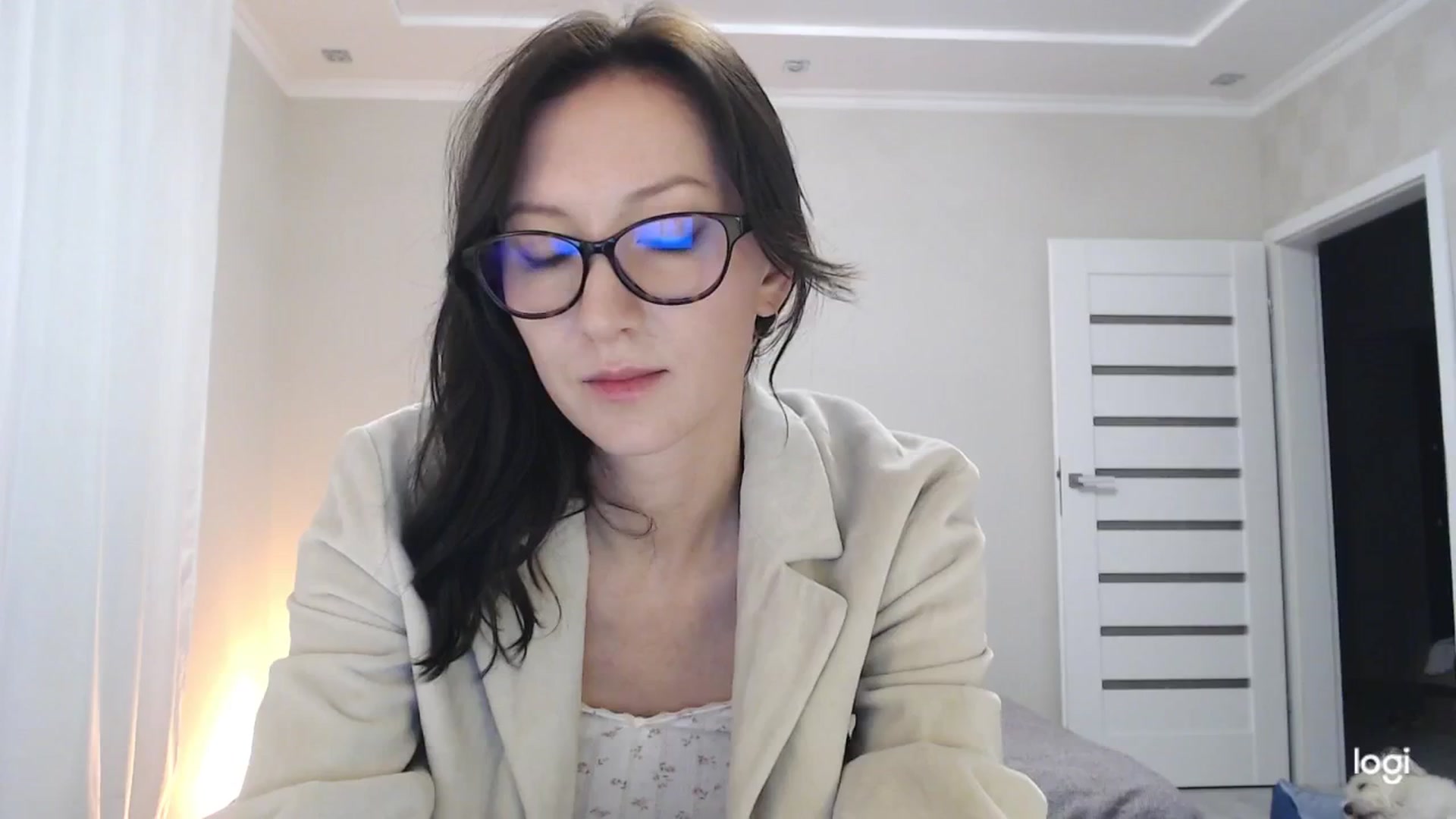 Gallery image thumbnail from AnnaLuv's myfreecams stream on, 10/27/2025, 01:58 image 9 of 20